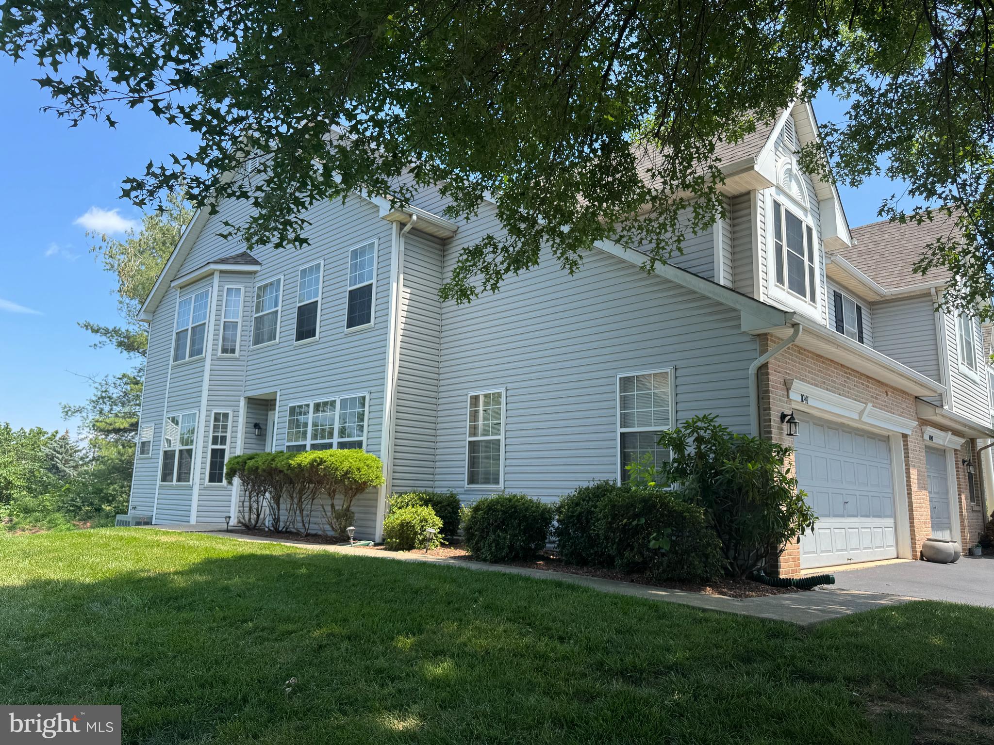 PROVIDENCE GREENE - Residential Lease