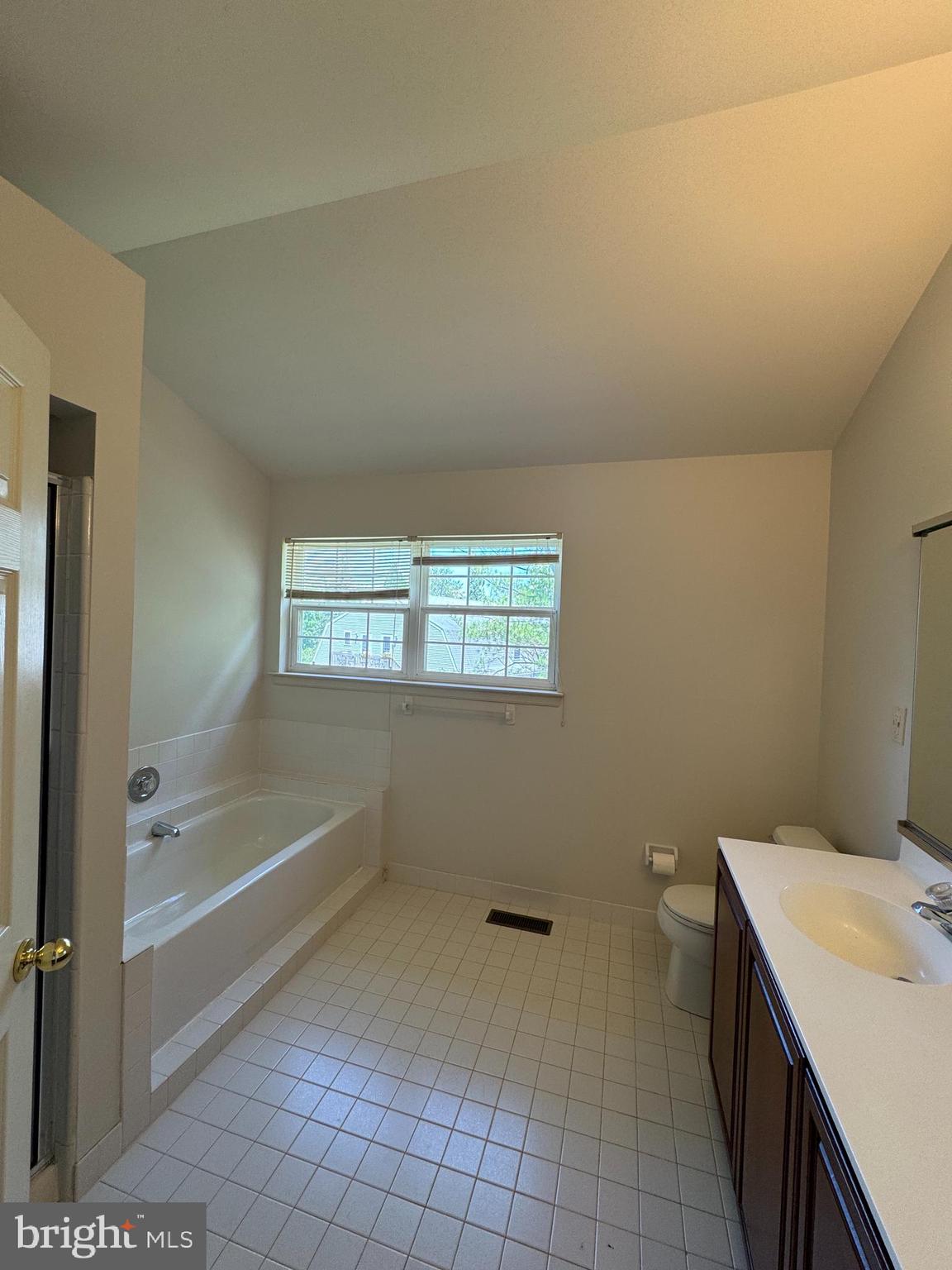 PROVIDENCE GREENE - Residential Lease