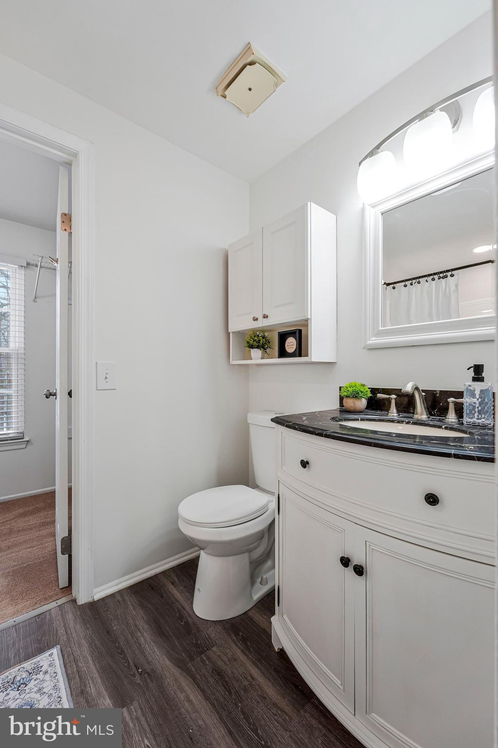 BURKE CENTRE - Residential