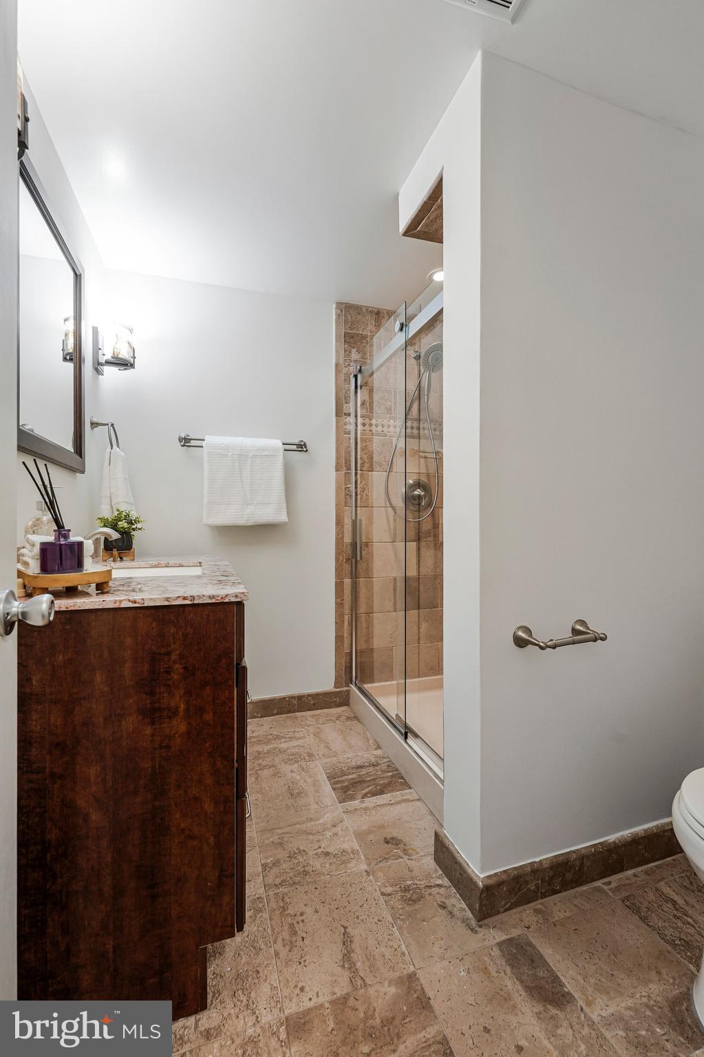 BURKE CENTRE - Residential