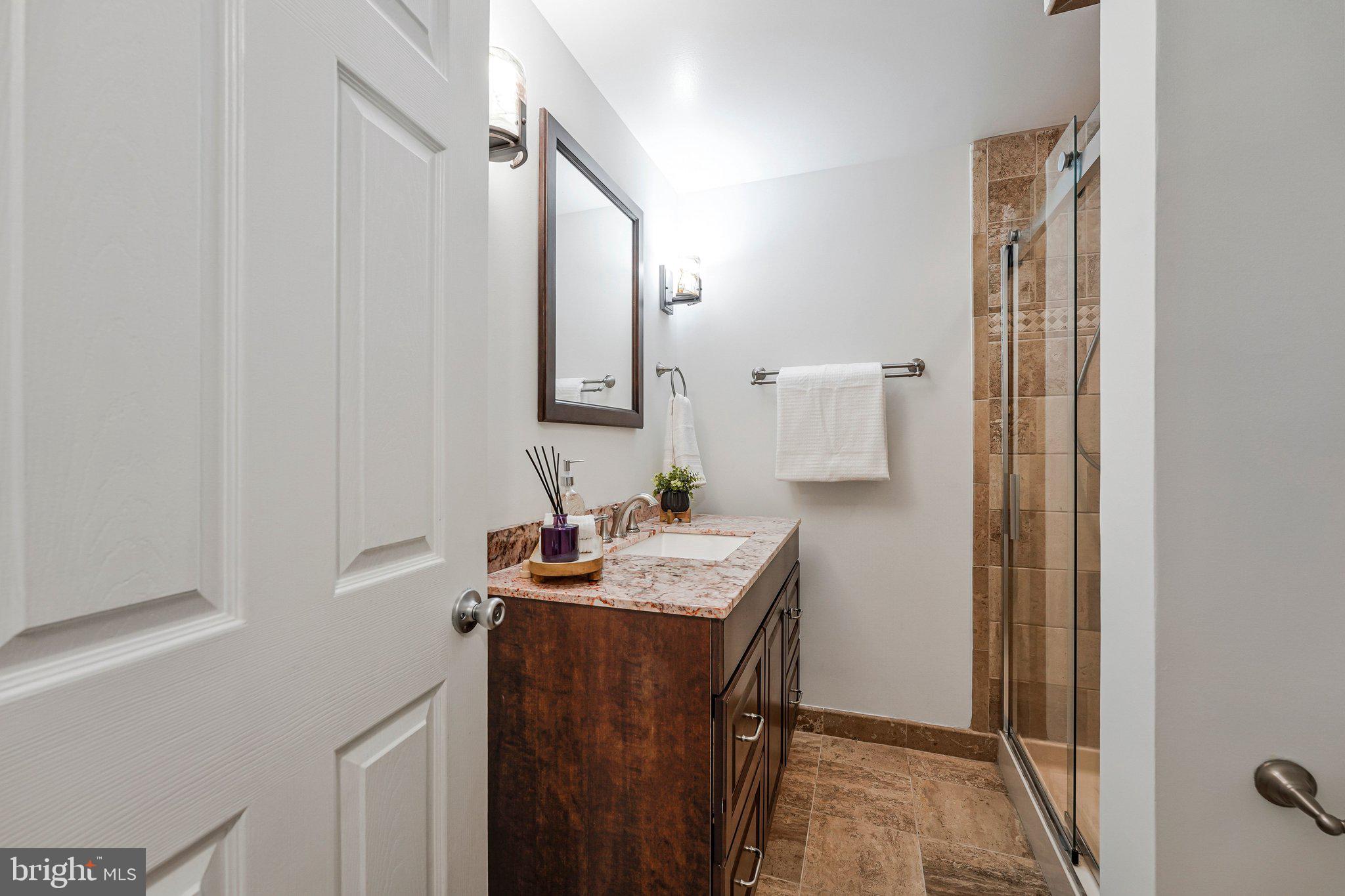 BURKE CENTRE - Residential