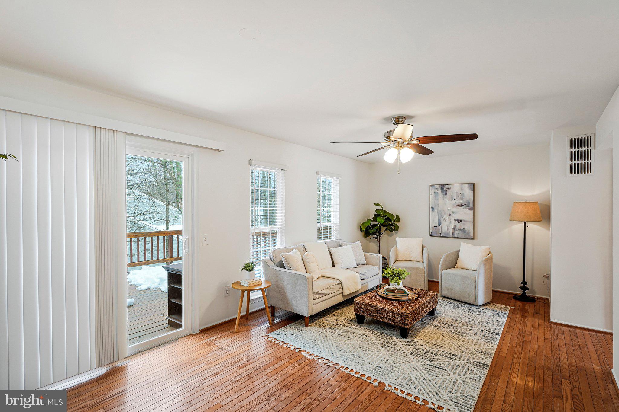 BURKE CENTRE - Residential