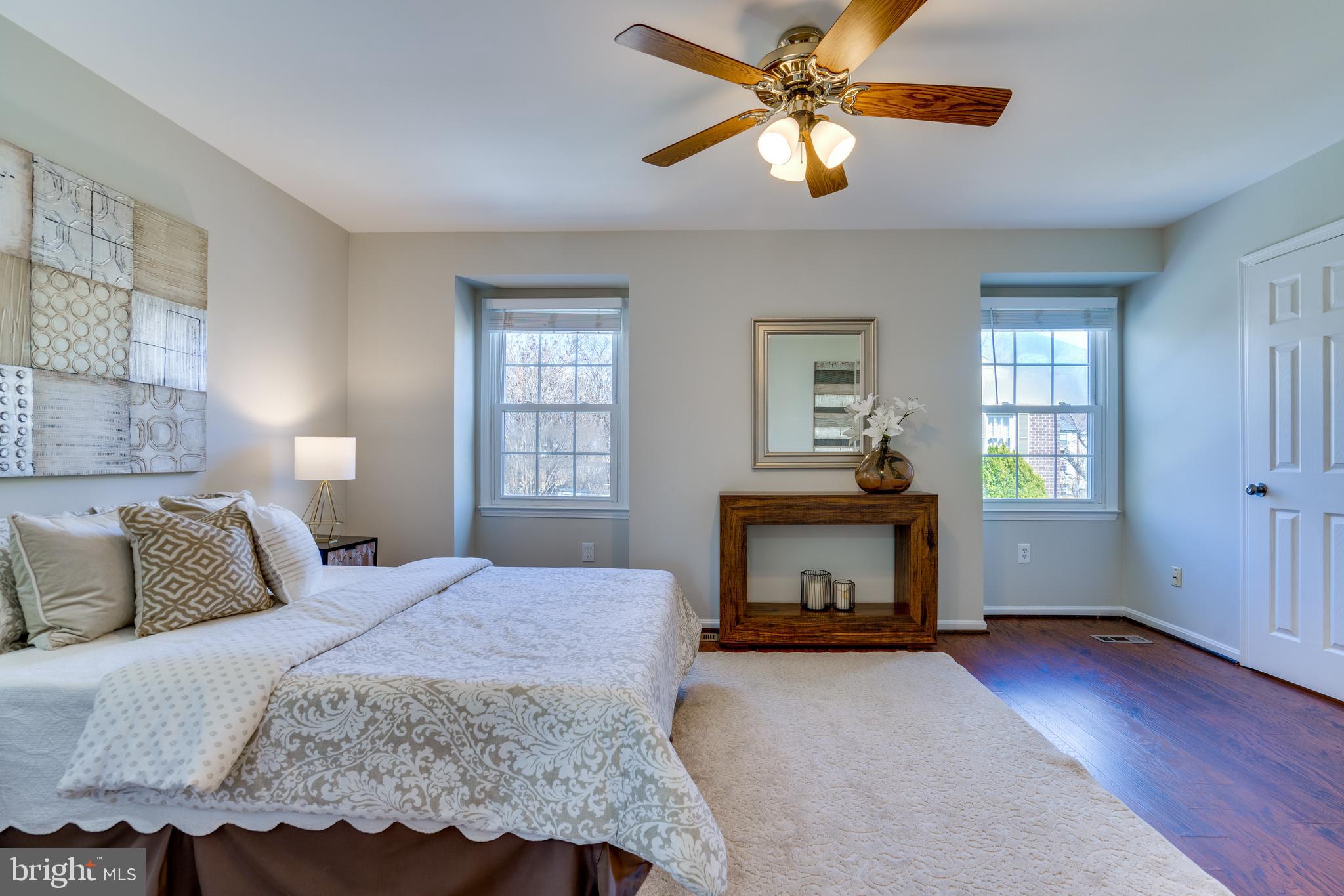 COMSTOCK - Residential