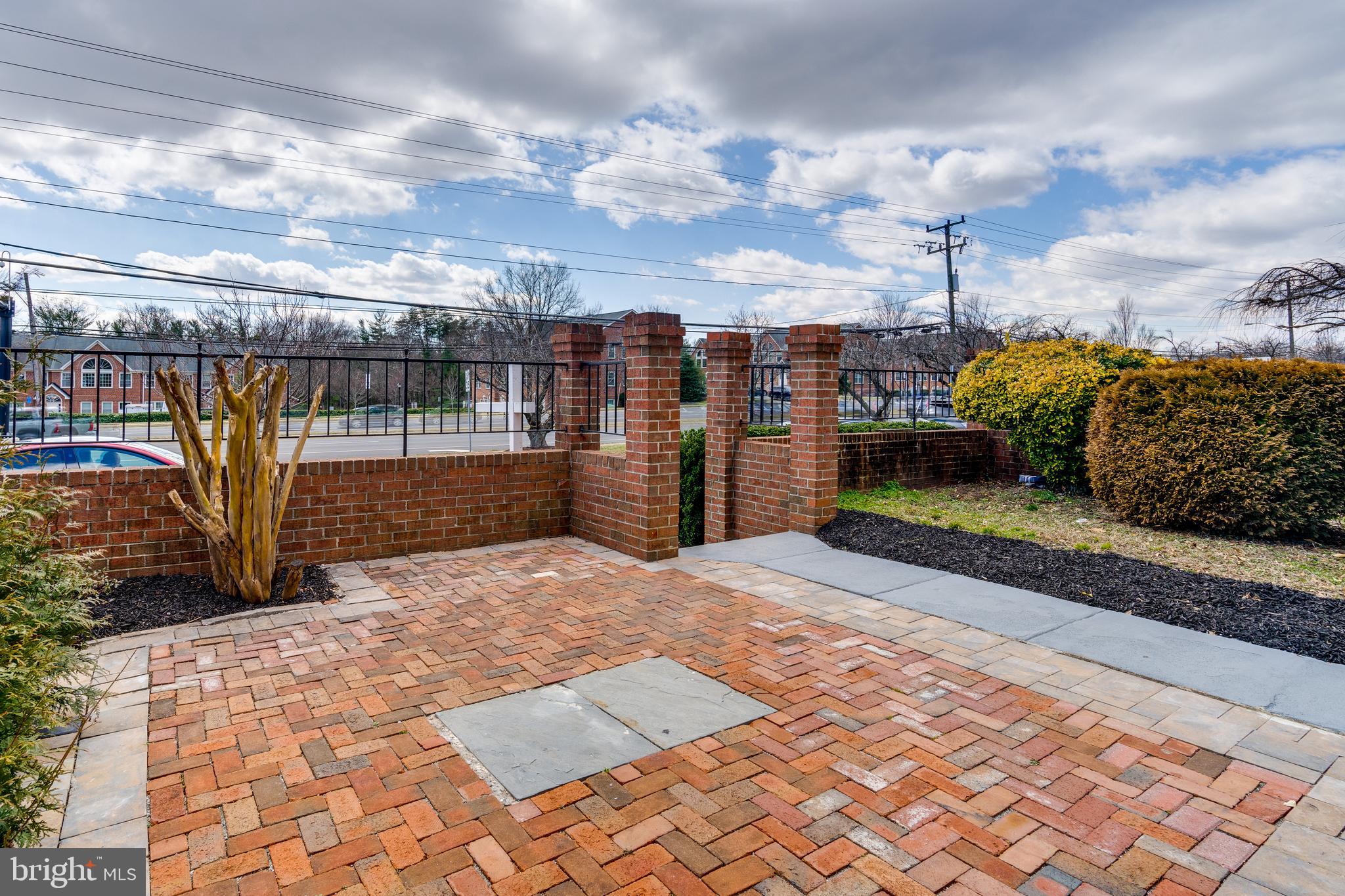 COMSTOCK - Residential