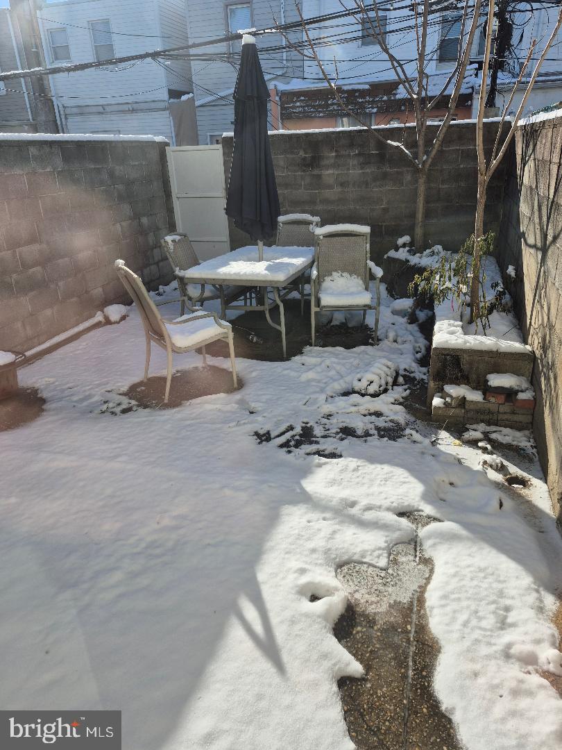 WHITMAN - Residential