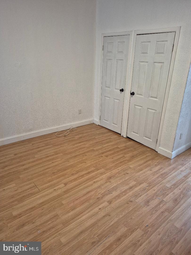 WHITMAN - Residential