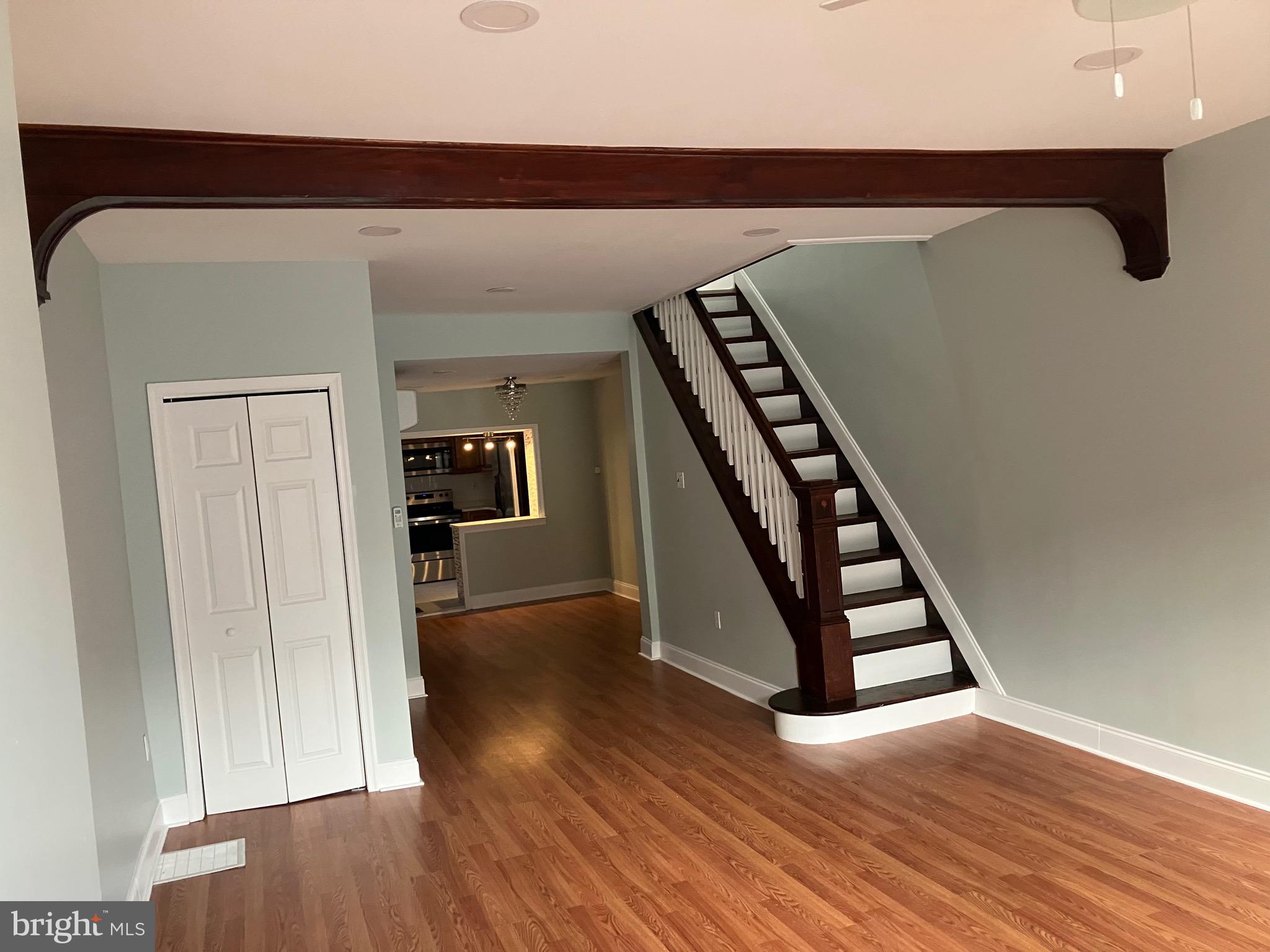 KENSINGTON - Residential Lease