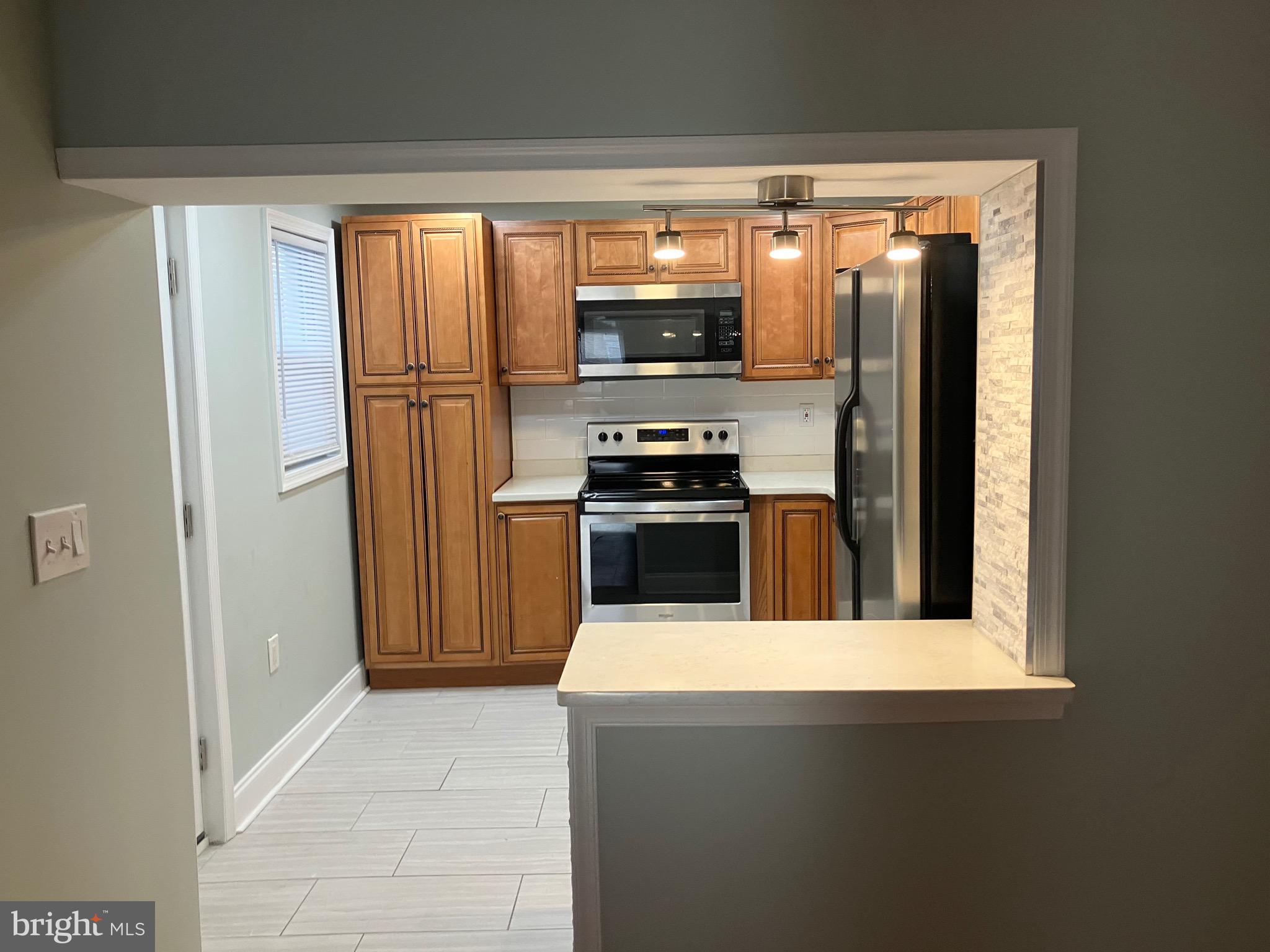 KENSINGTON - Residential Lease