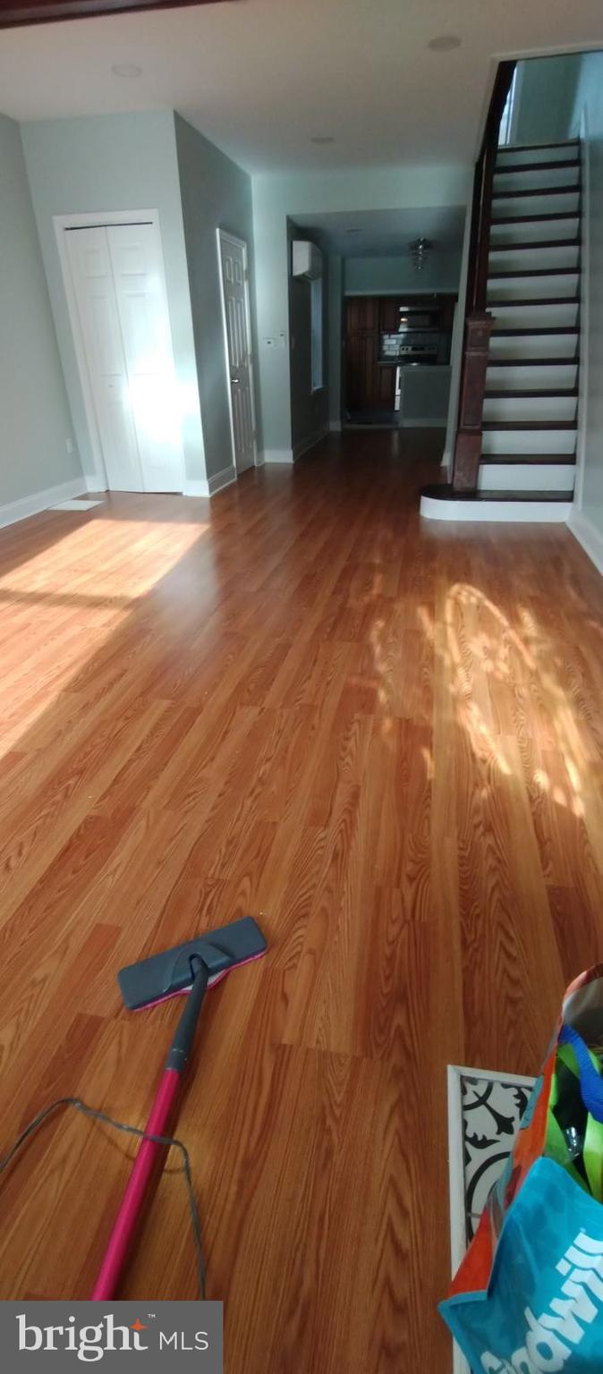 KENSINGTON - Residential Lease