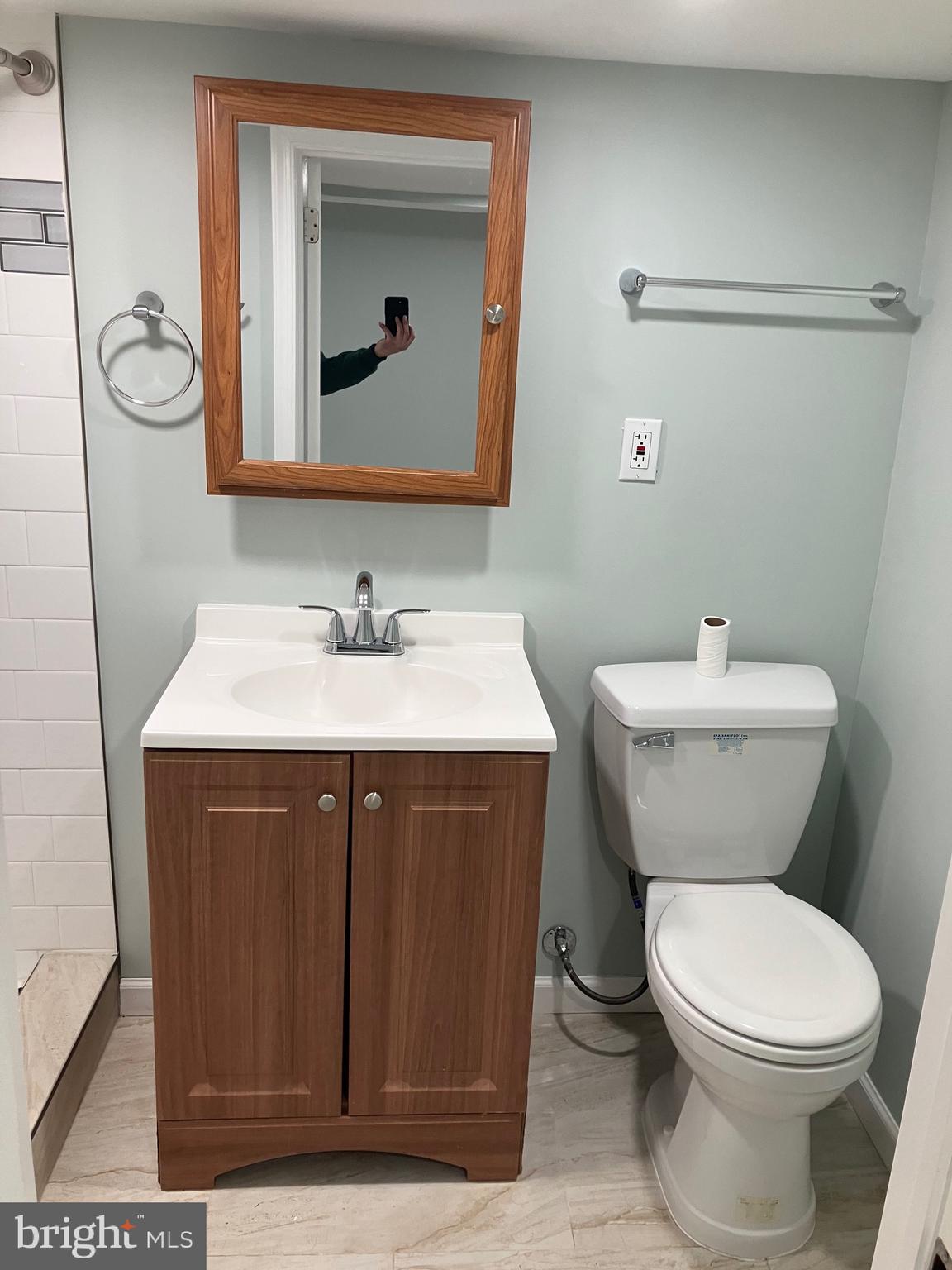 KENSINGTON - Residential Lease