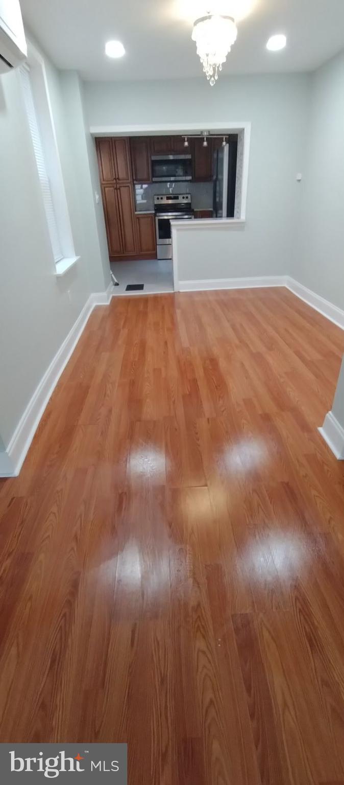 KENSINGTON - Residential Lease