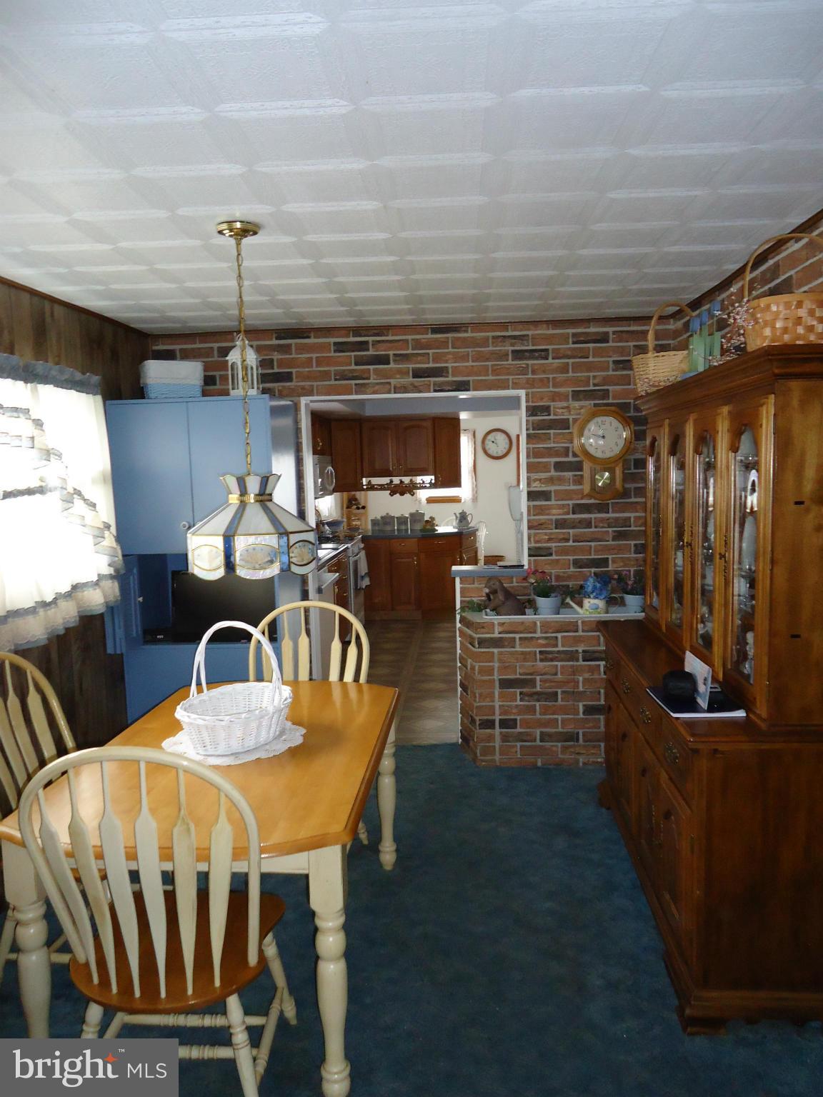 GRAY MANOR - Residential