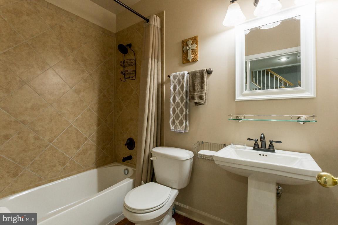 WORTHINGTON SUB - Residential