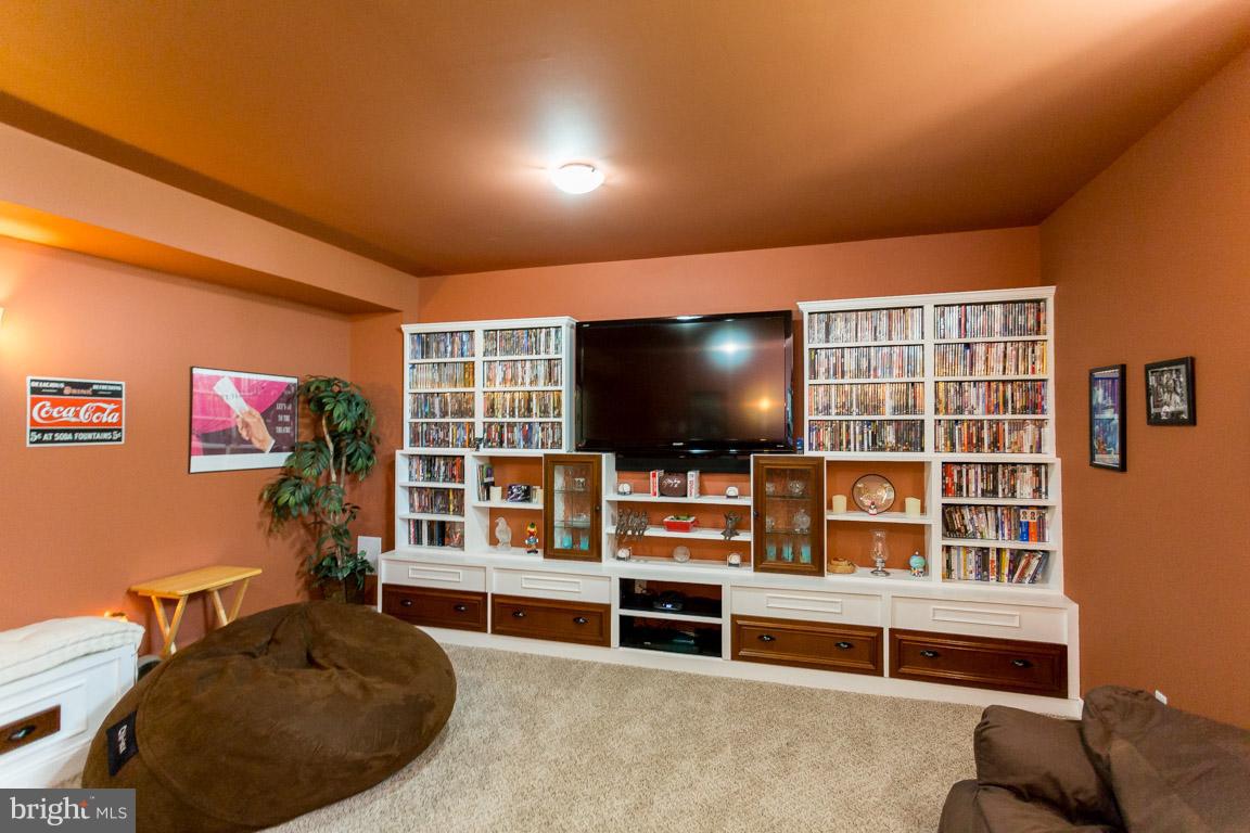 WORTHINGTON SUB - Residential