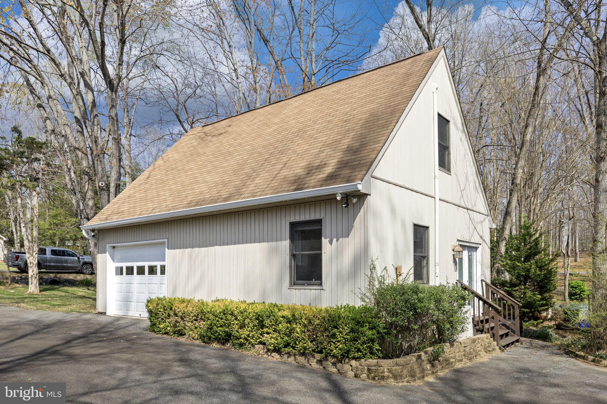 LAKE OF THE WOODS - Residential