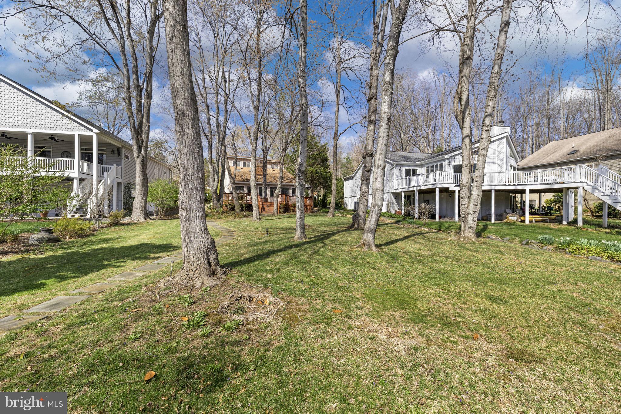 LAKE OF THE WOODS - Residential