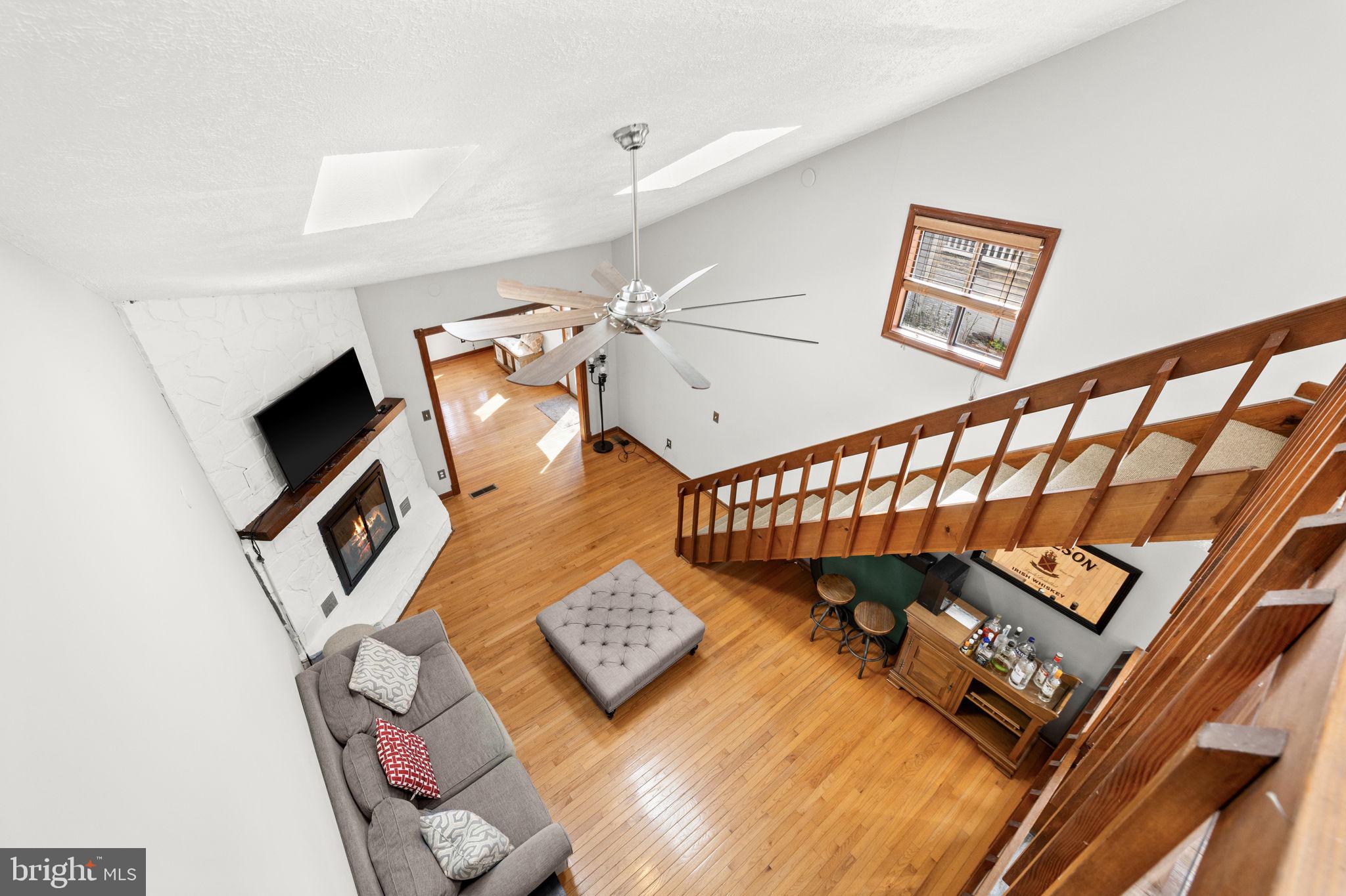 LAKE OF THE WOODS - Residential