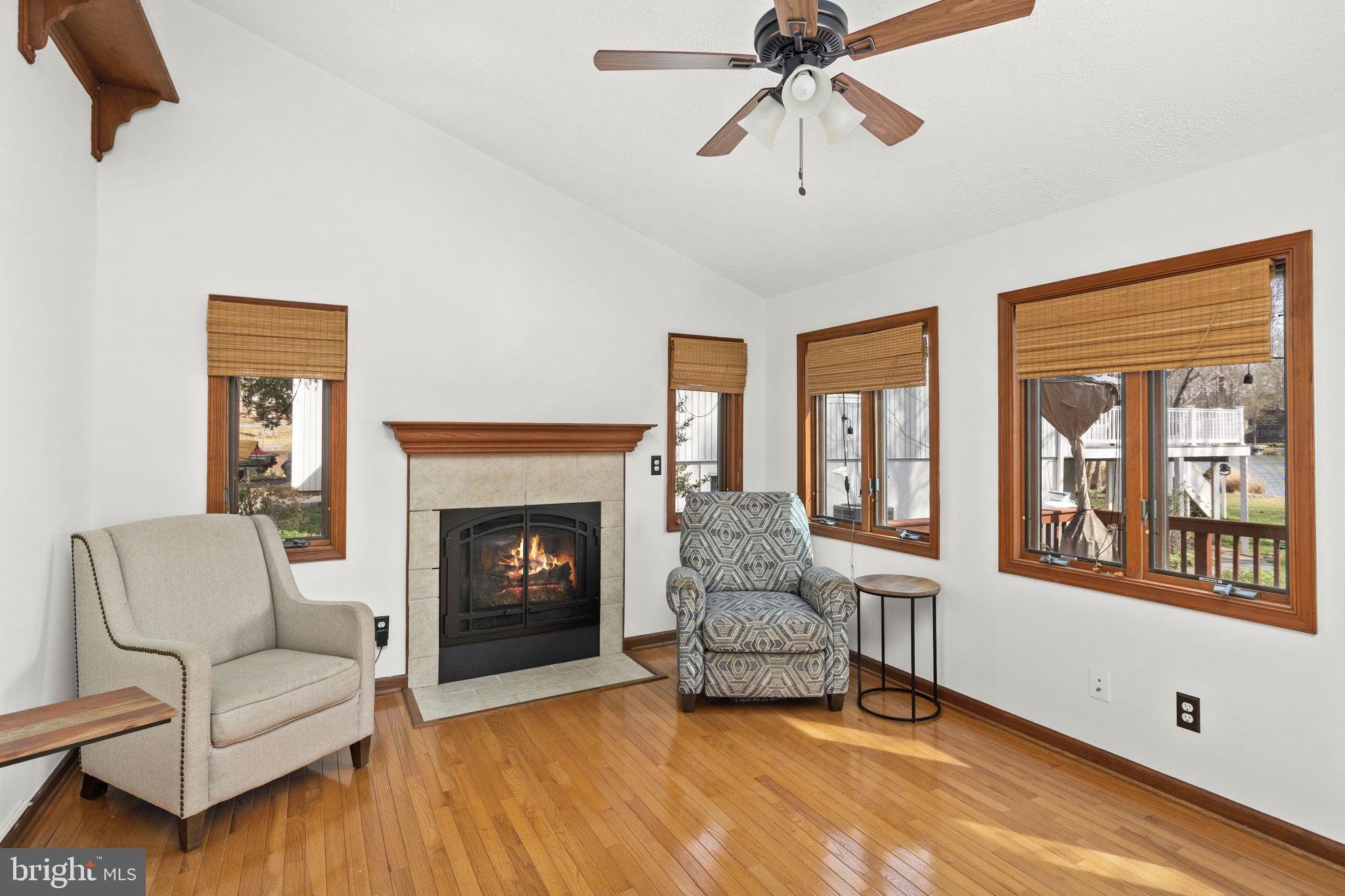 LAKE OF THE WOODS - Residential