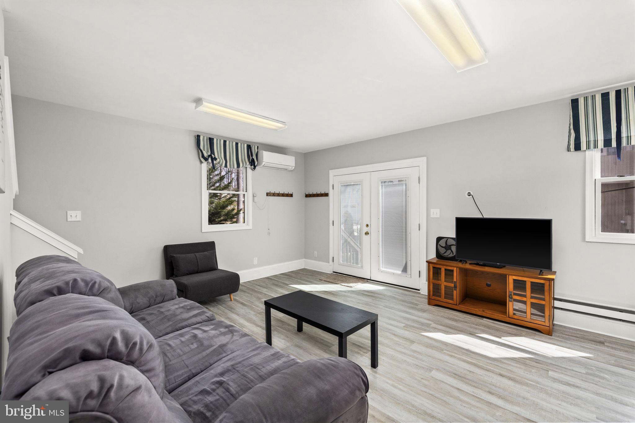 LAKE OF THE WOODS - Residential