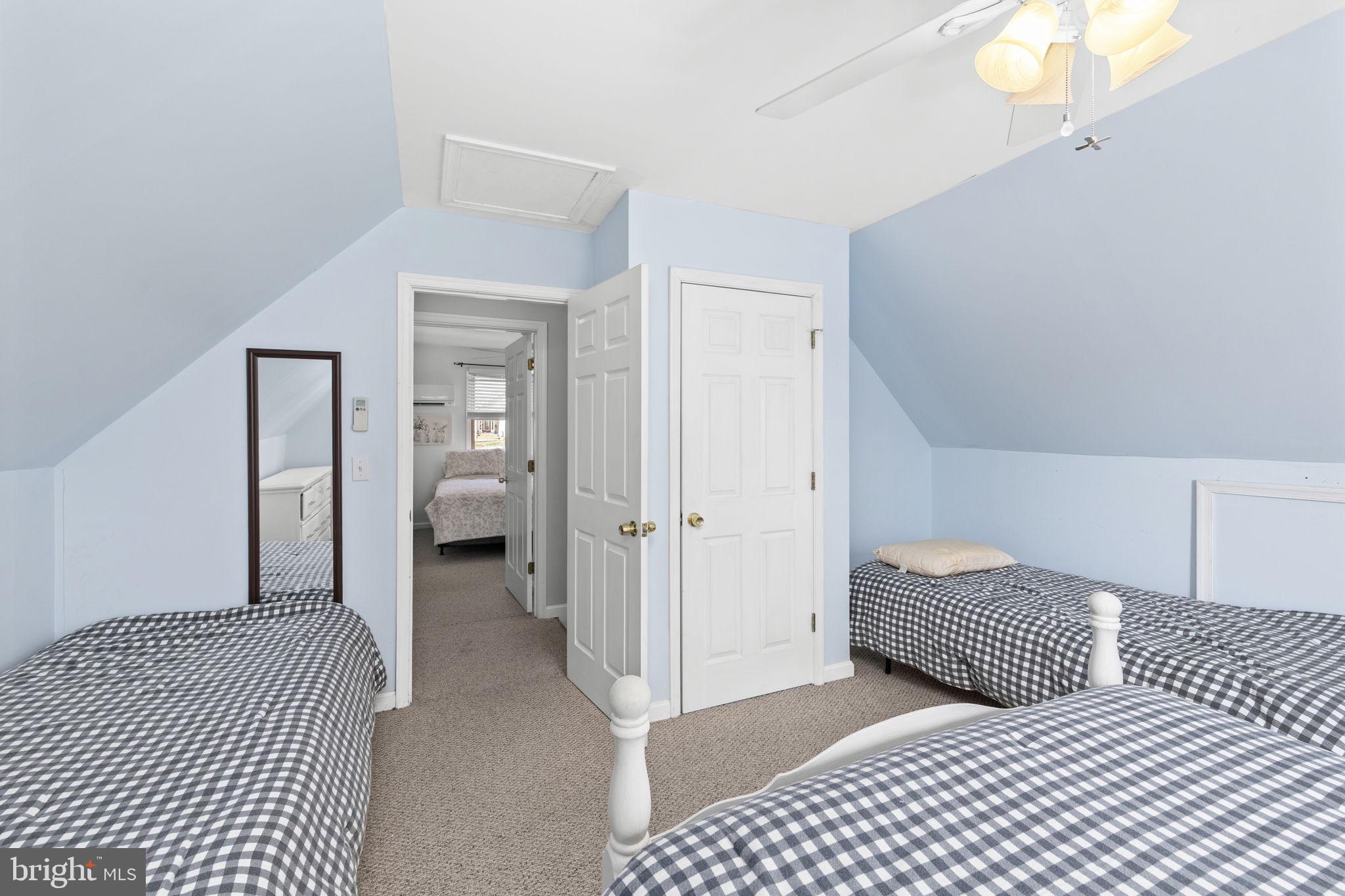 LAKE OF THE WOODS - Residential