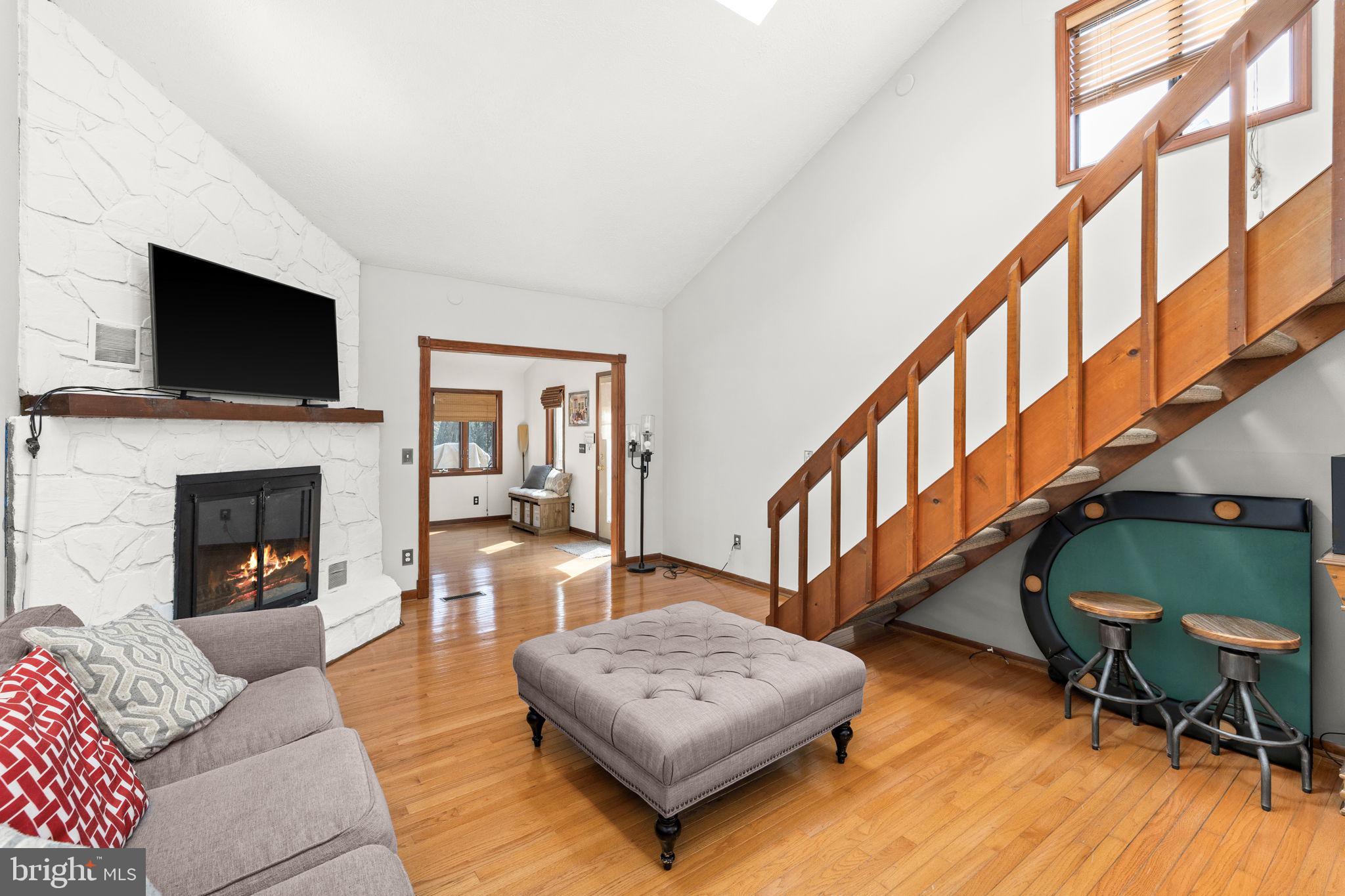 LAKE OF THE WOODS - Residential