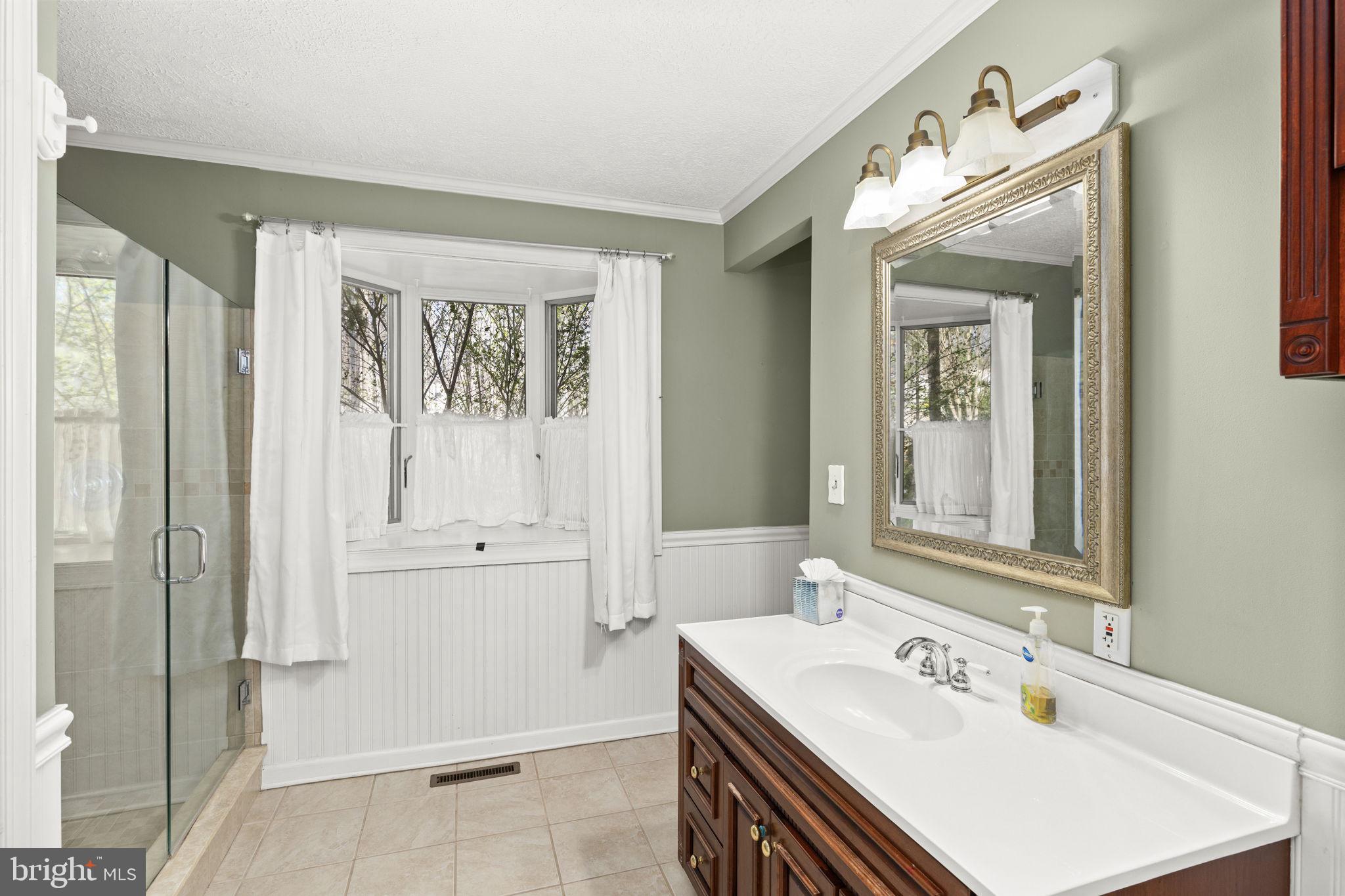 LAKE OF THE WOODS - Residential