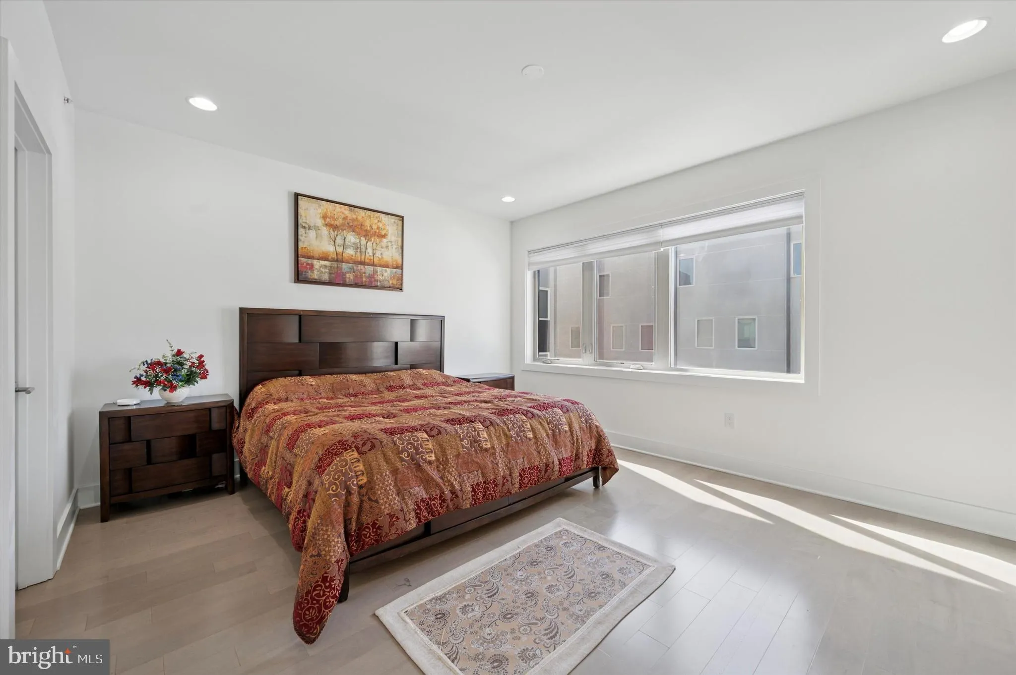 Philadelphia, Pennsylvania 19106, United States, 3 Bedrooms Bedrooms, ,5 BathroomsBathrooms,Residential,Active,86176
