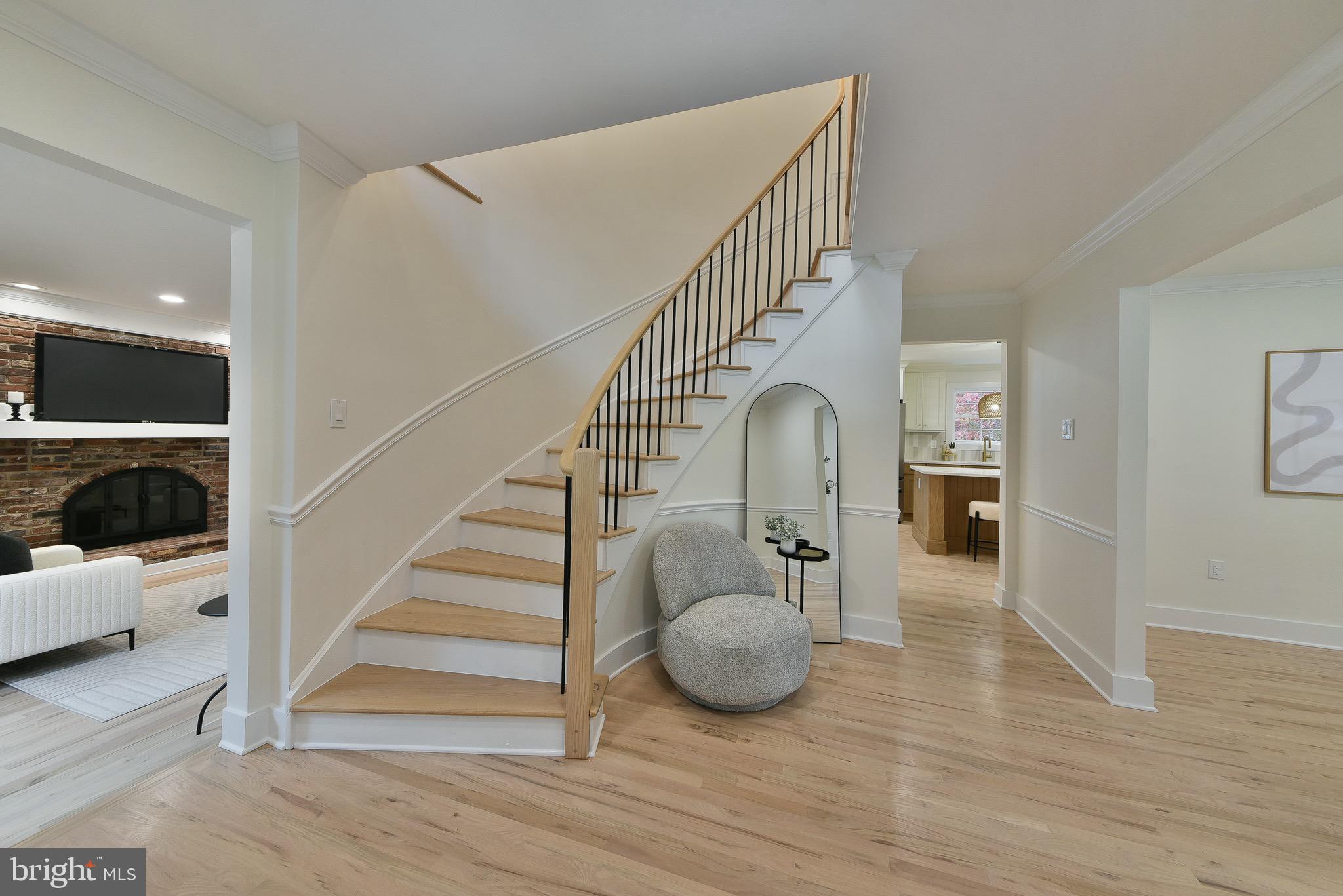 MIRROR LAKE FARMS - Residential