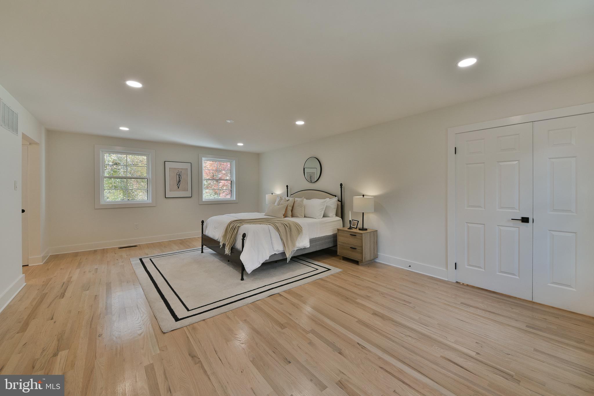 MIRROR LAKE FARMS - Residential