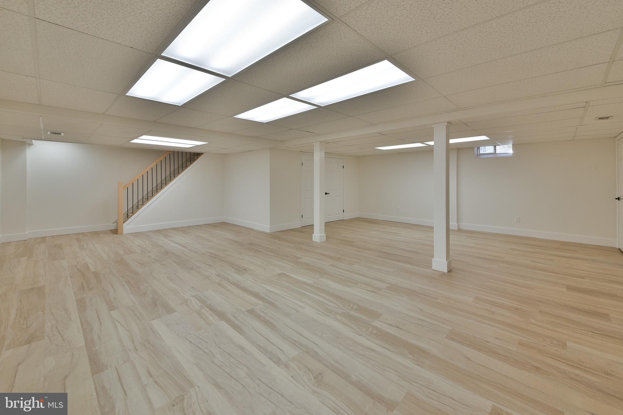 MIRROR LAKE FARMS - Residential