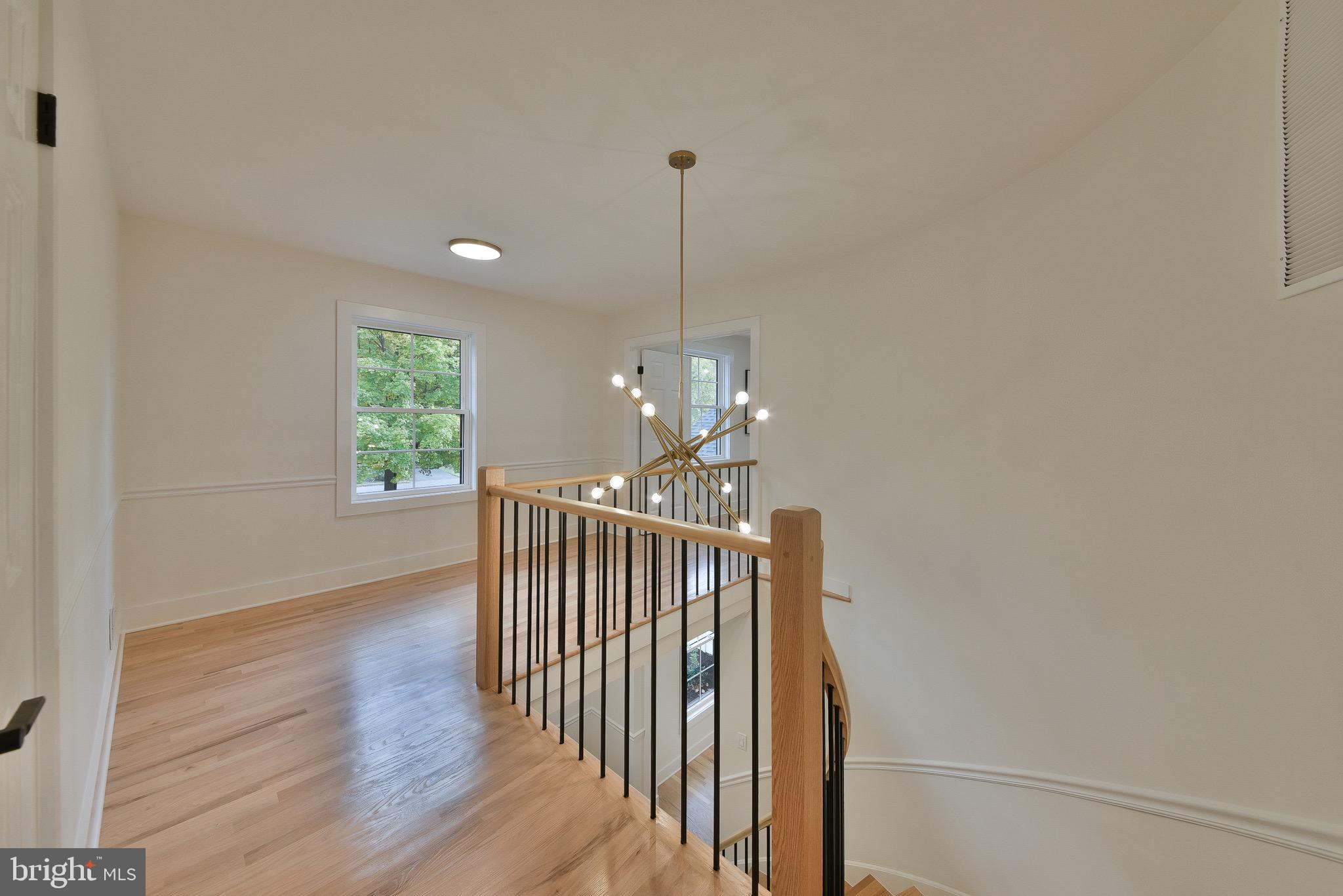 MIRROR LAKE FARMS - Residential