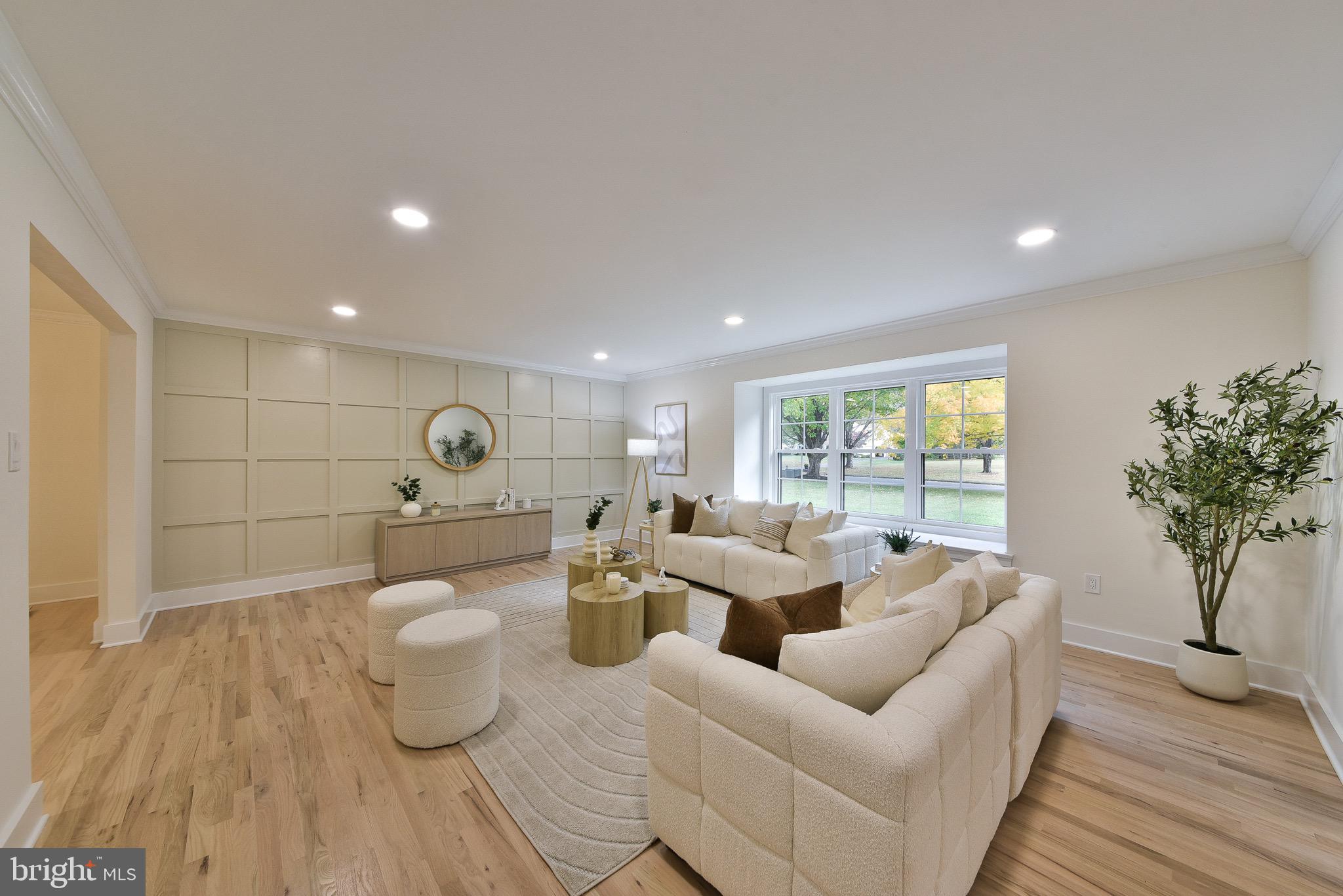 MIRROR LAKE FARMS - Residential