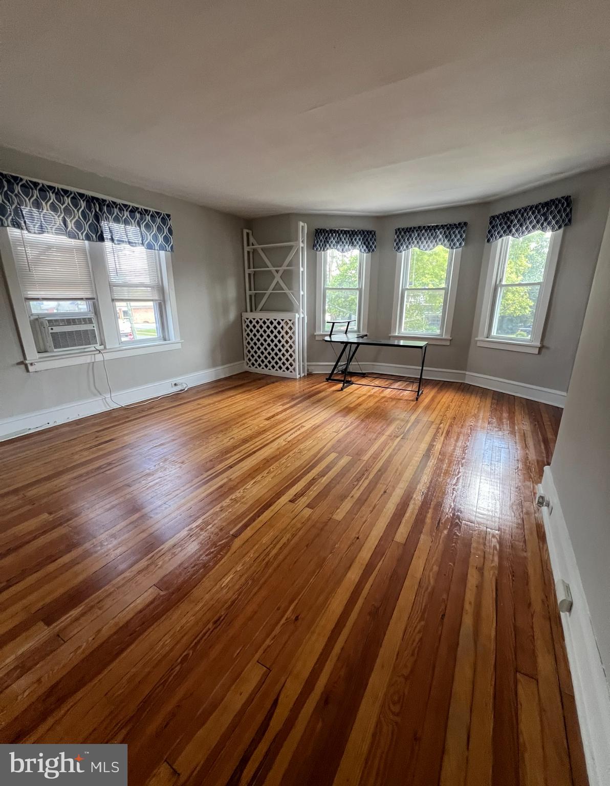206 S WHITE HORSE PIKE UNIT B