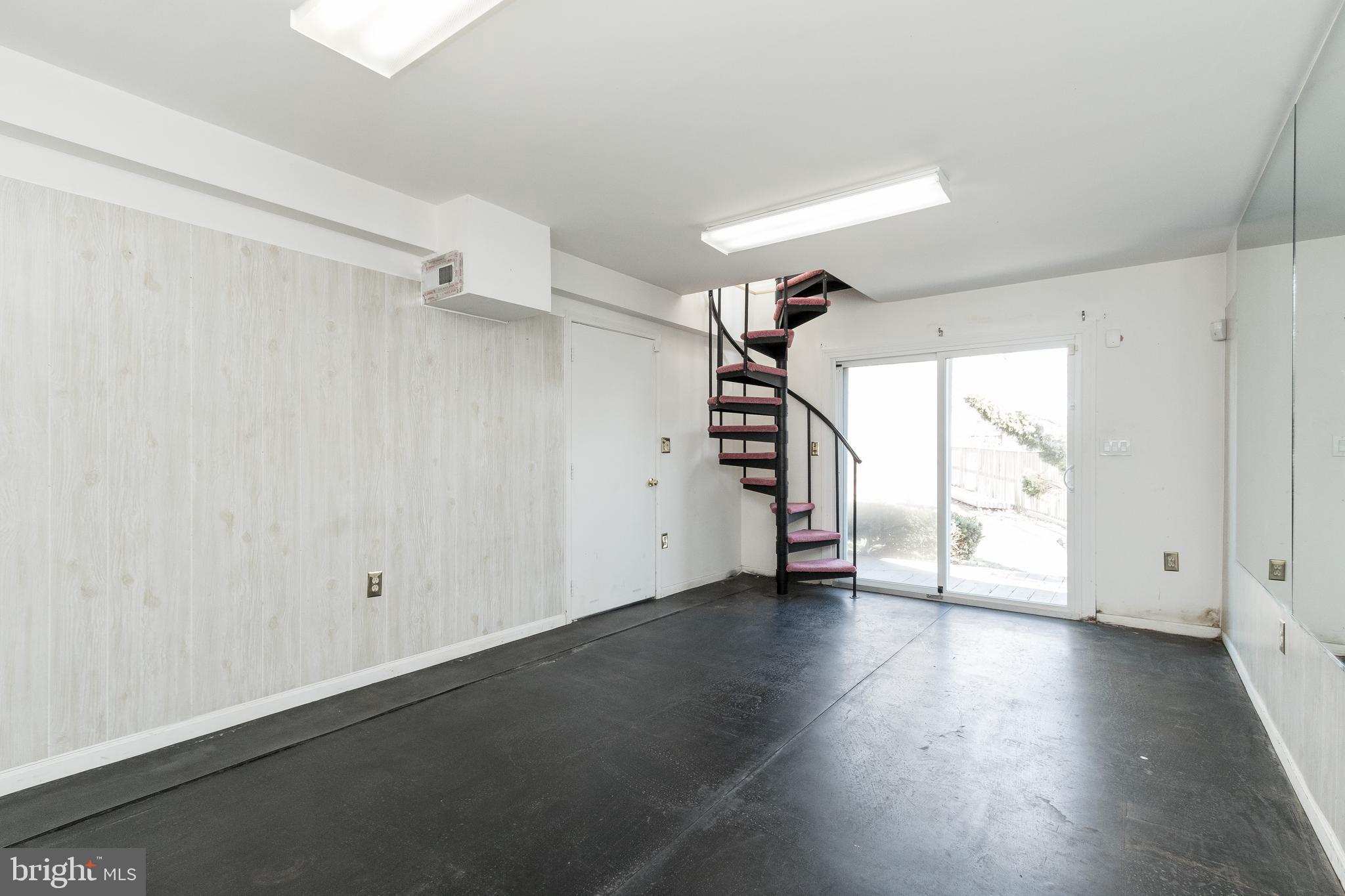 BANNISTER - Residential