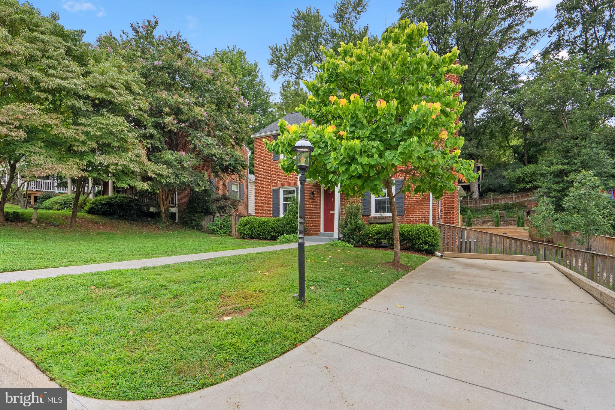 409 PENWOOD ROAD