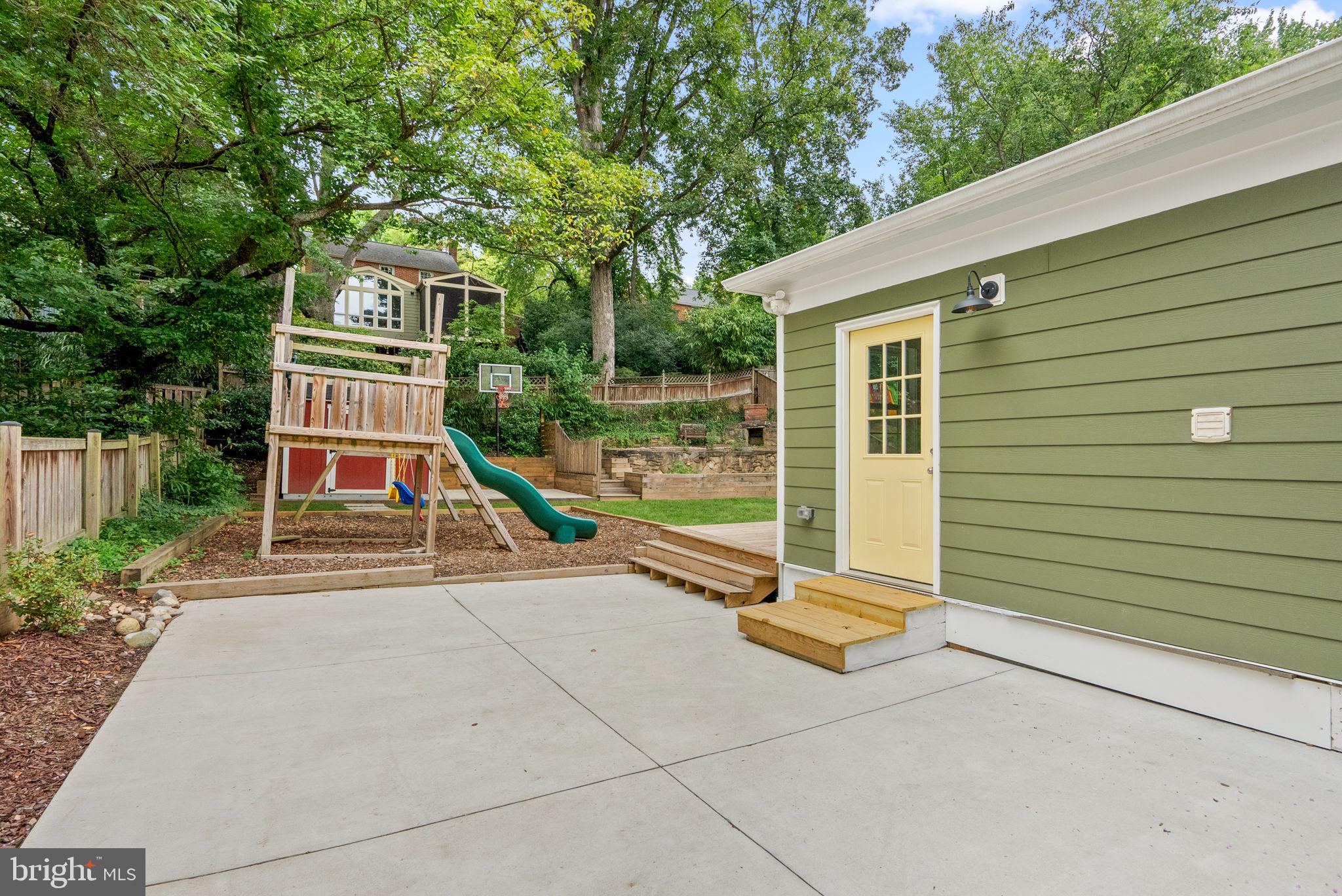 409 PENWOOD ROAD