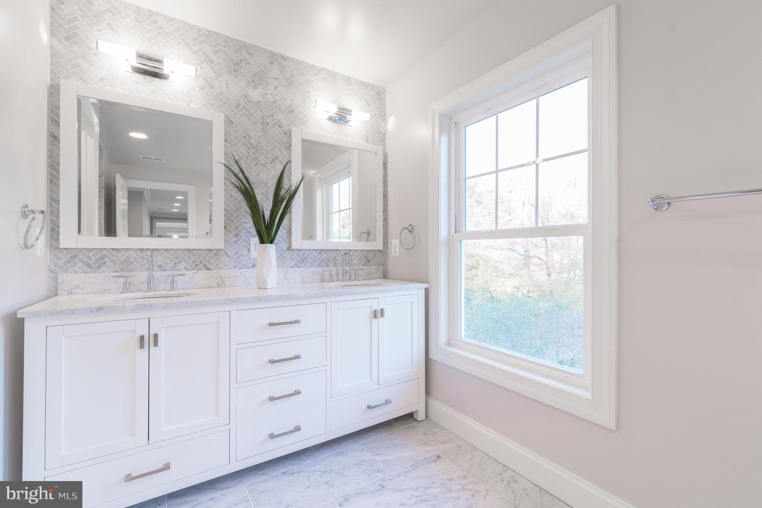 BRADDOCK HEIGHTS - Residential