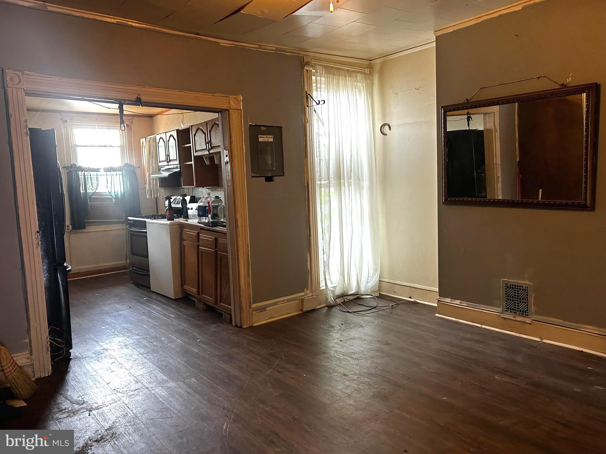 PATTERSON PLACE - Residential