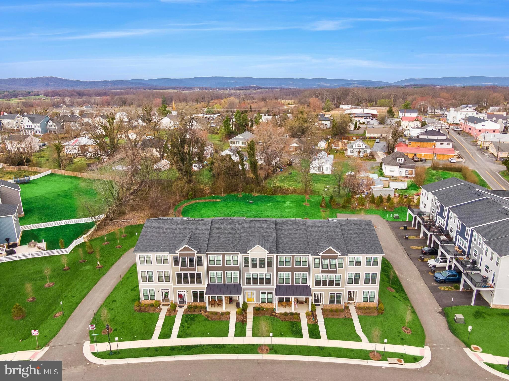 3588 STEPHENSONS HILL LANE