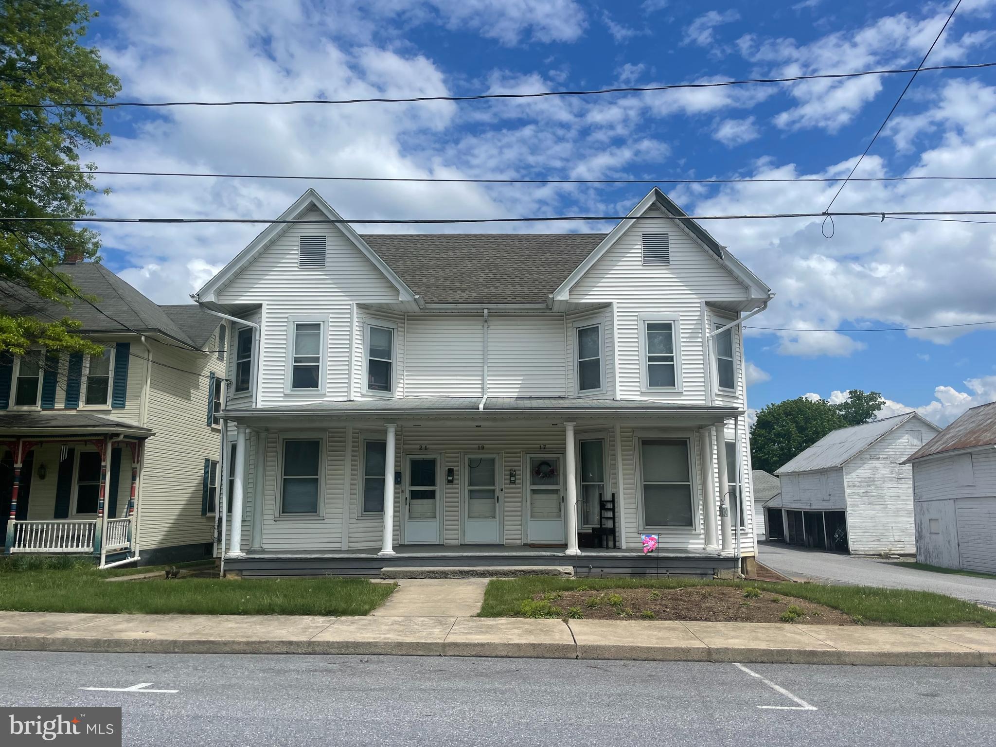 For Lease – 2 Bedroom, 1 Bath Apartment in Shippensburg's Desirable West End
Enjoy convenient, low-maintenance living in this first-floor, single-level unit. The apartment features a refrigerator, stove, and stackable washer & dryer for your convenience.
Lease Terms:
First month’s rent, last month’s rent, and security deposit due at lease signing
Pets are not preferred
Contact us to schedule a showing!