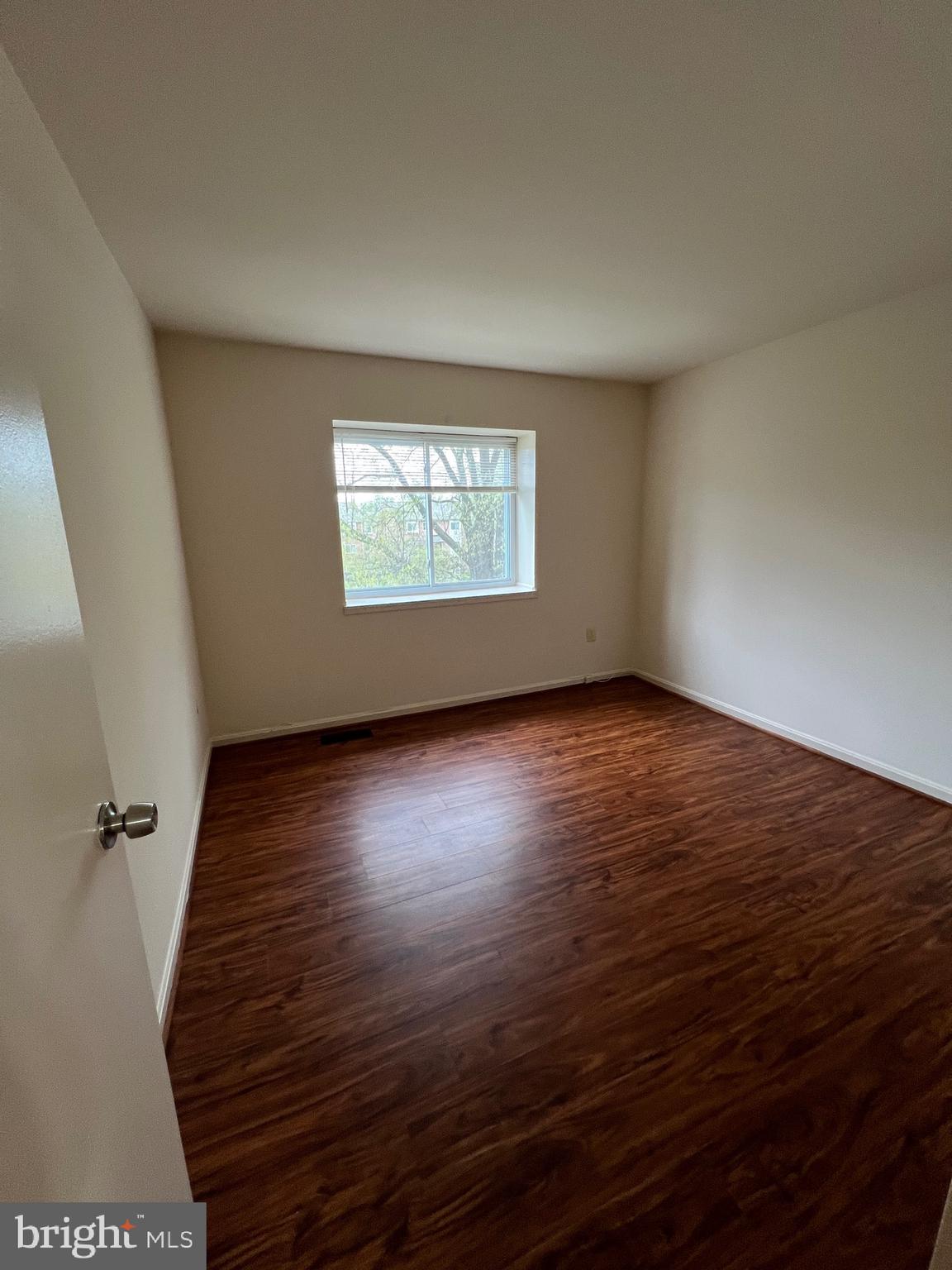 TERRACE TOWNHOUSES OF ANNANDALE - Residential Lease