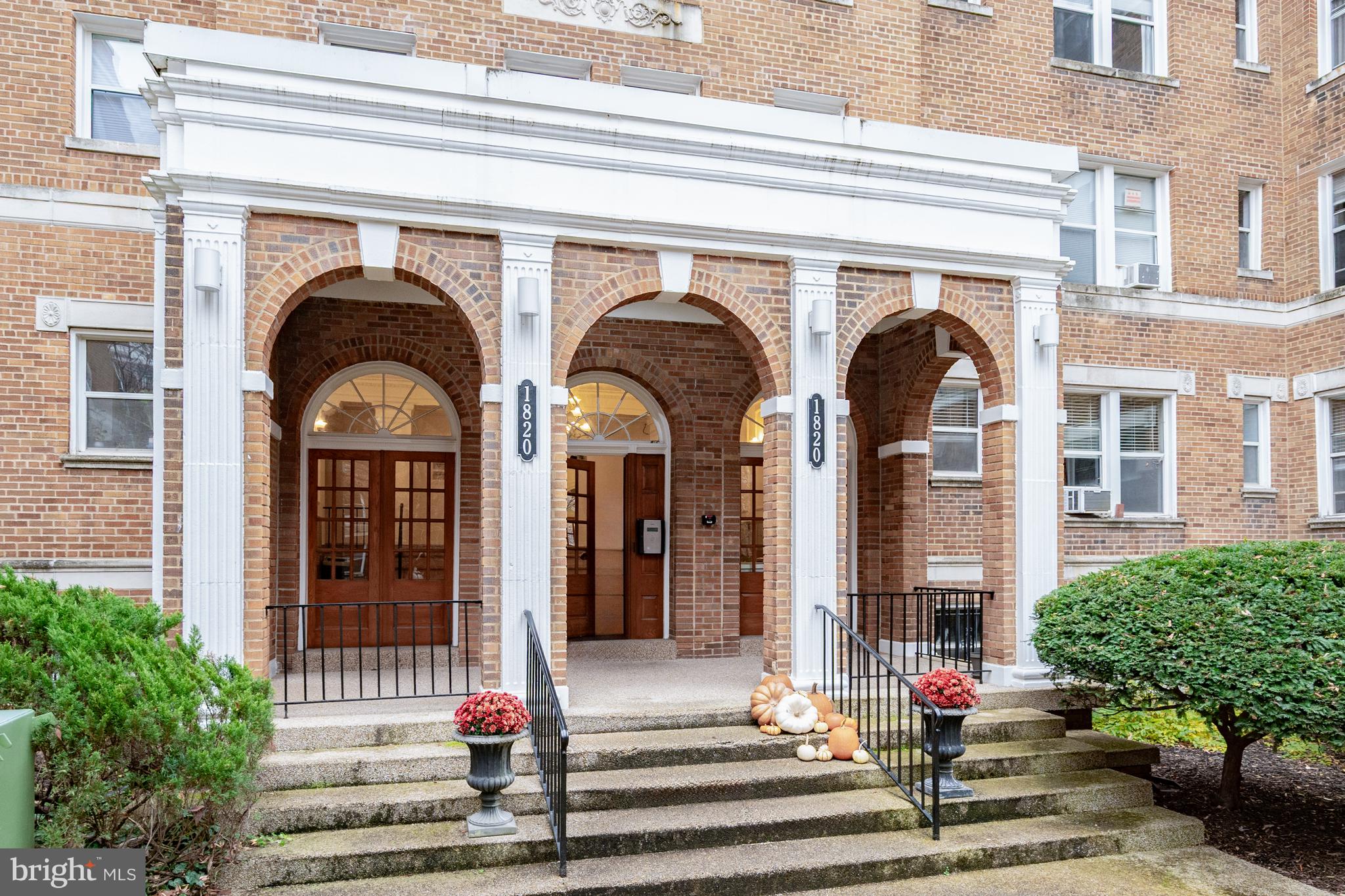 ADAMS MORGAN - Residential
