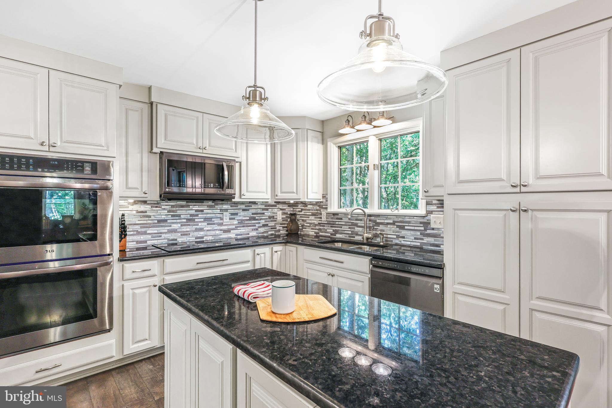 LAKEWOOD - Residential