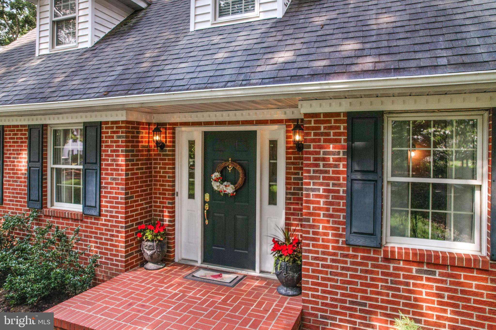 LAKEWOOD - Residential