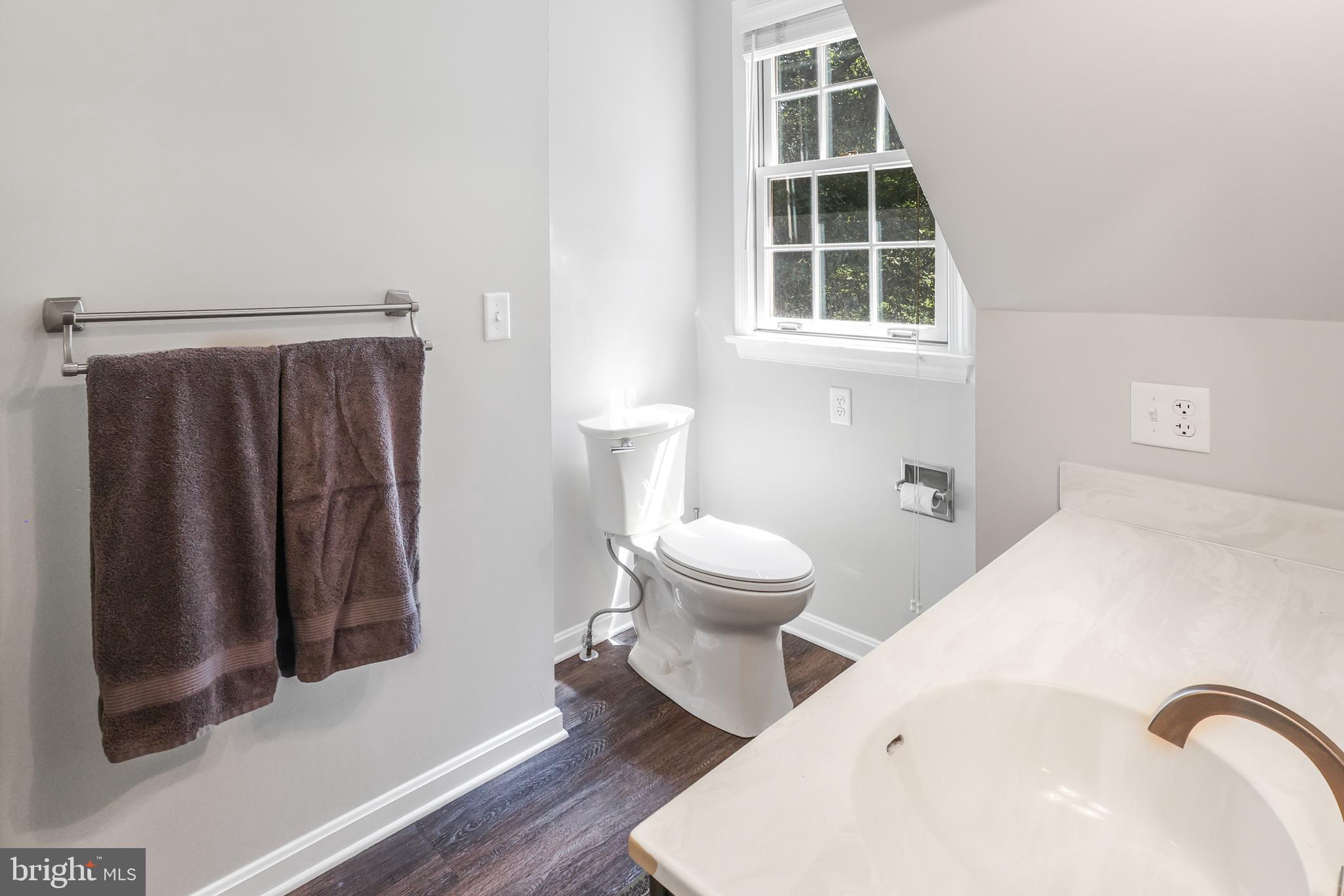 LAKEWOOD - Residential