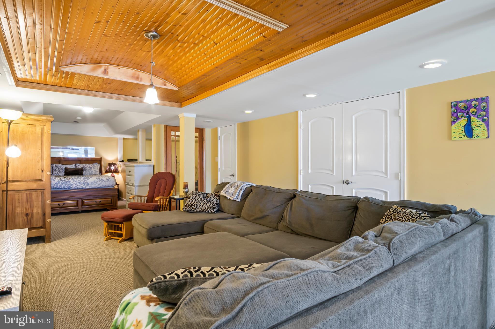 SPRING MILLS - Residential