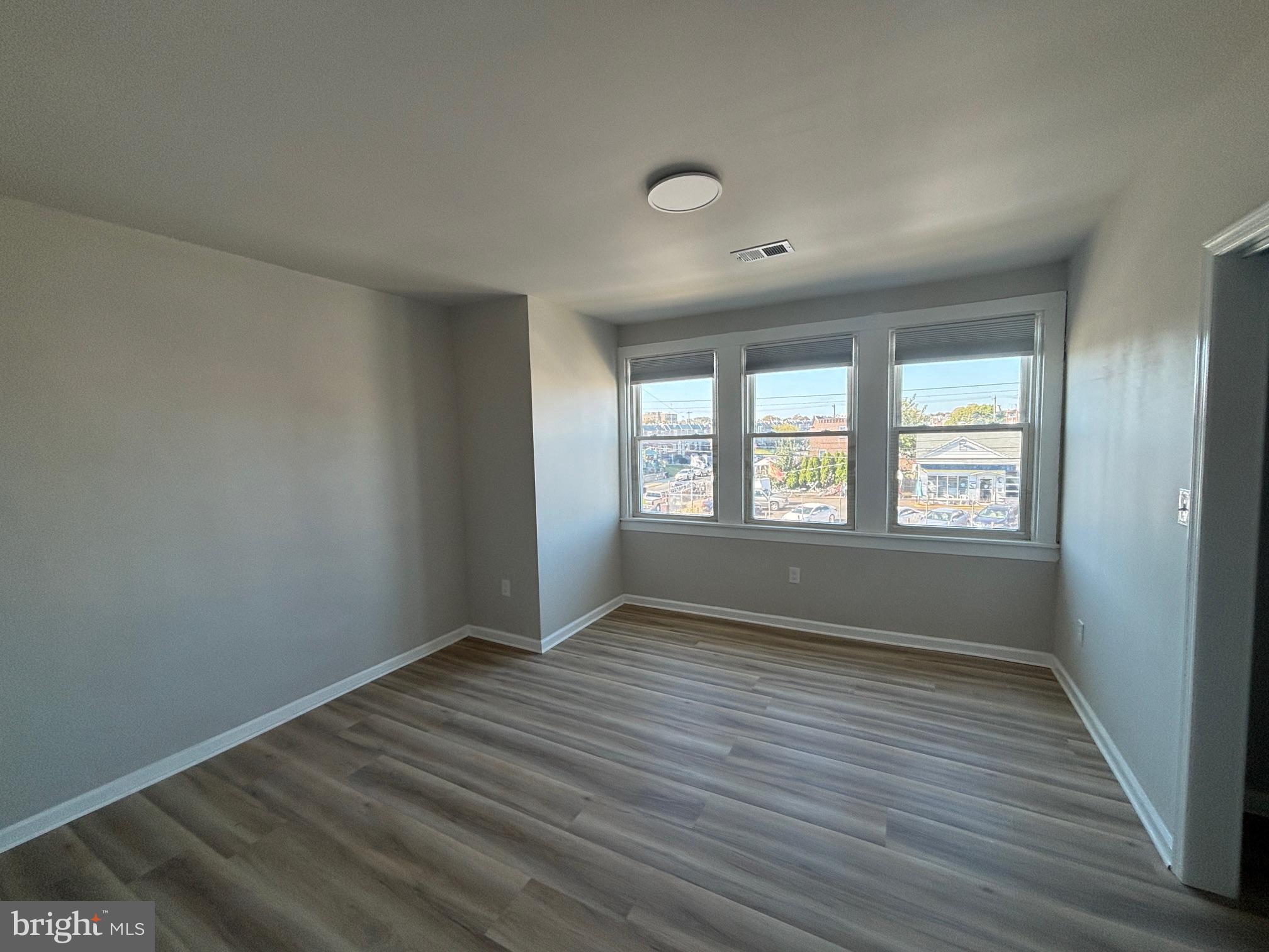 PHILADELPHIA - Residential