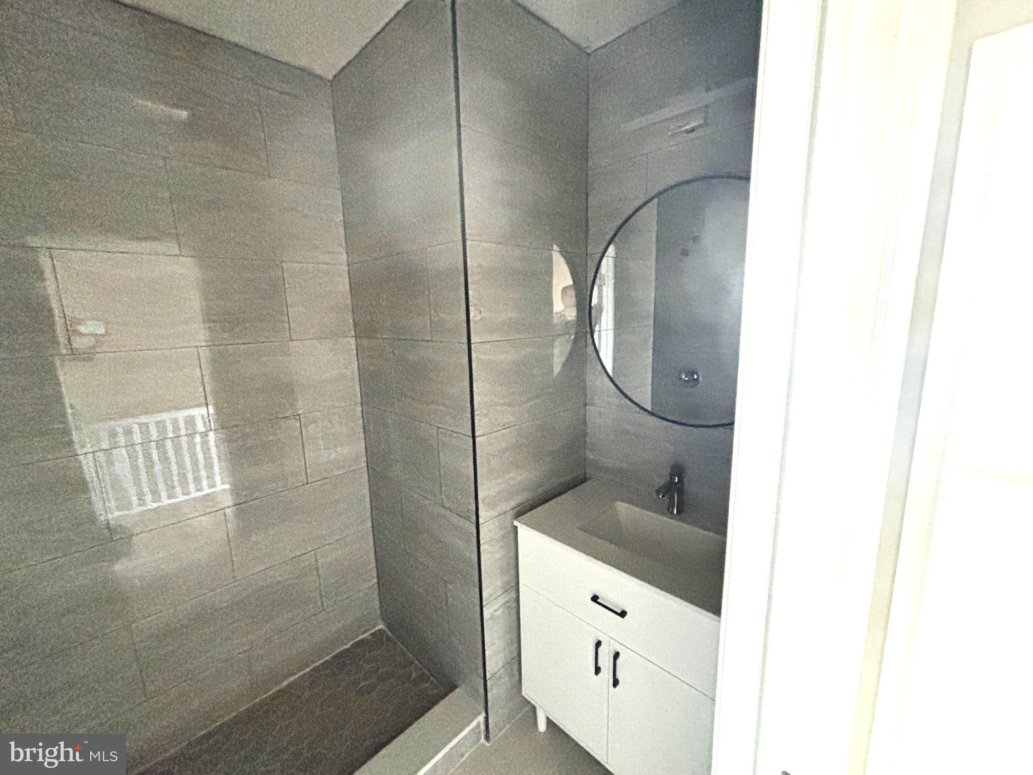 PHILADELPHIA - Residential