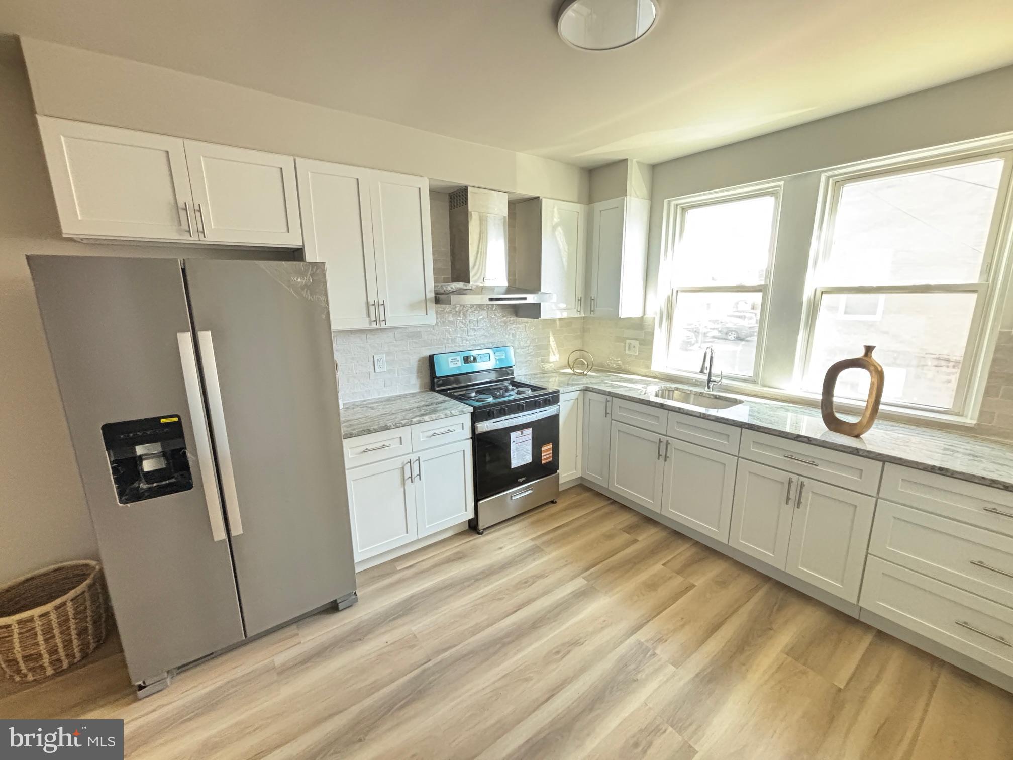 PHILADELPHIA - Residential