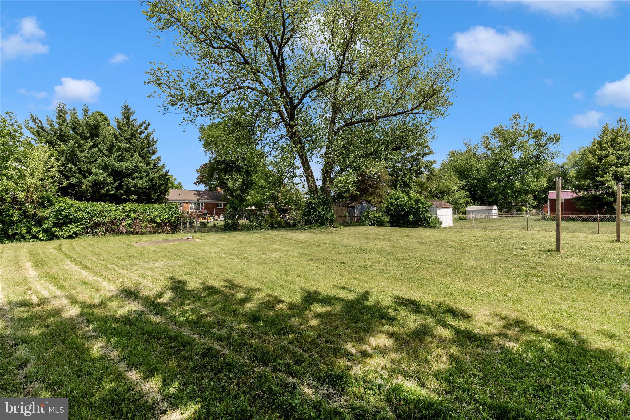 TAYLOR GARDENS - Residential